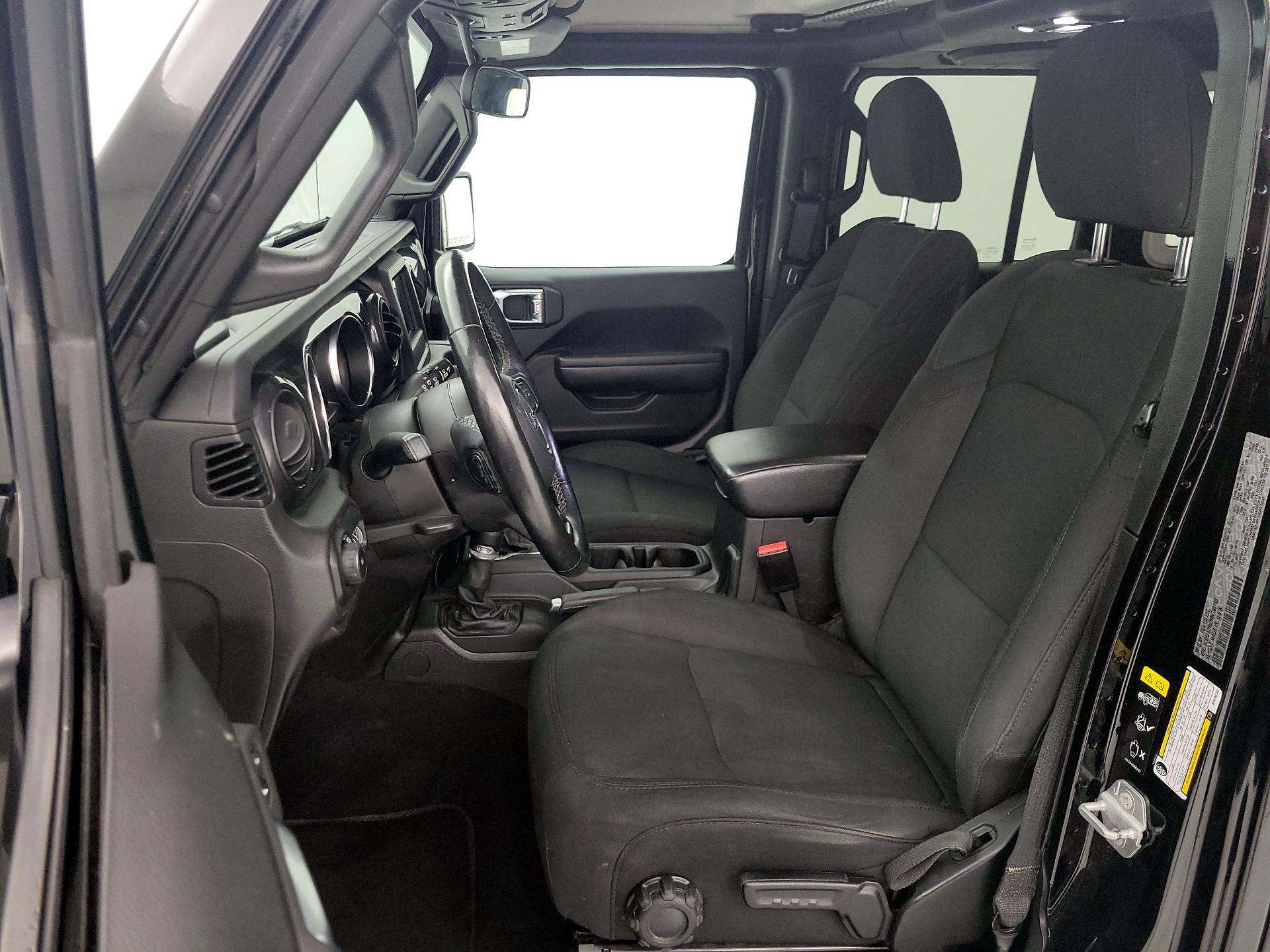 Thumbnail: 2021 Jeep Wrangler - 11