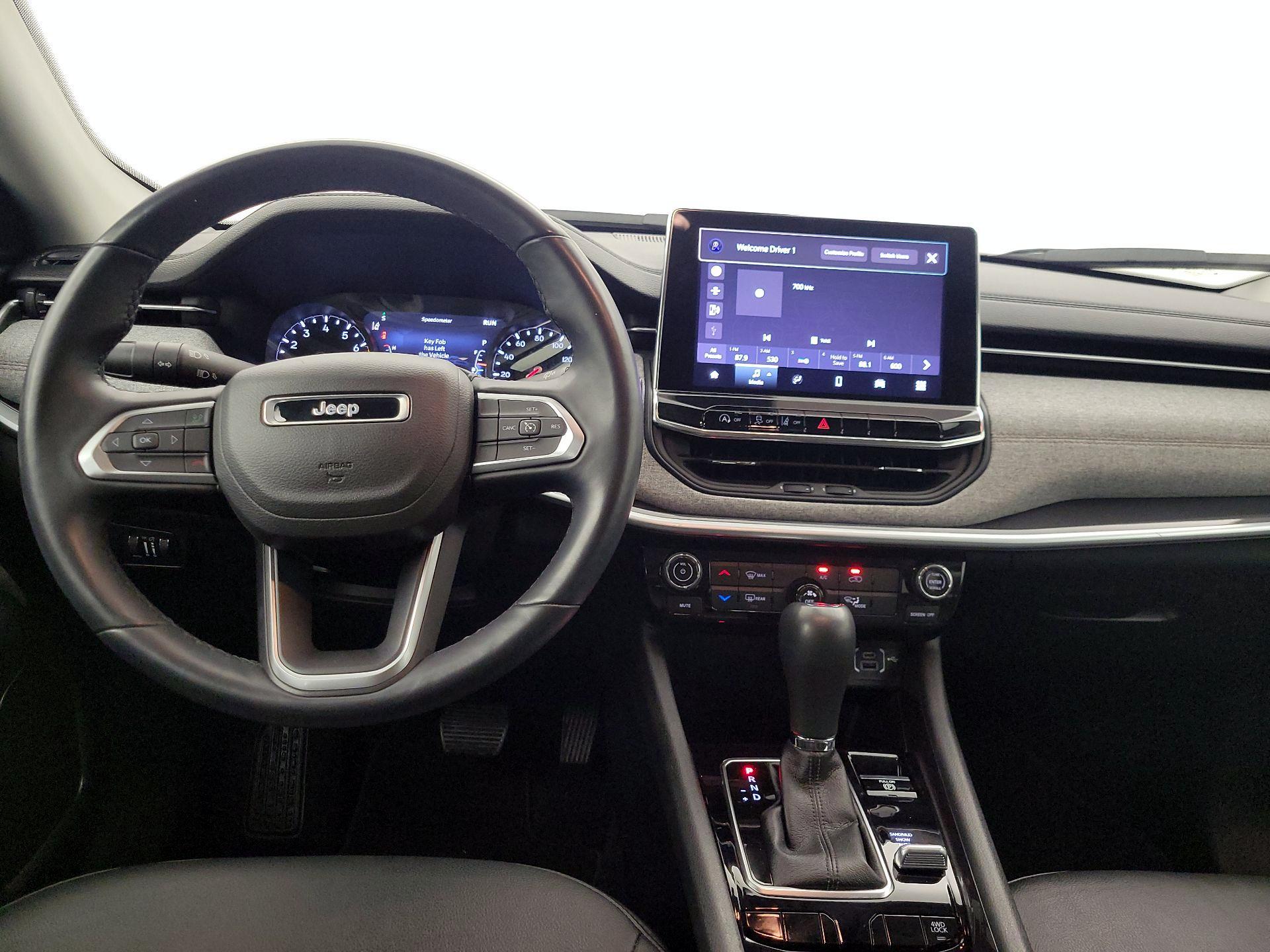 Thumbnail: 2022 Jeep Compass - 9