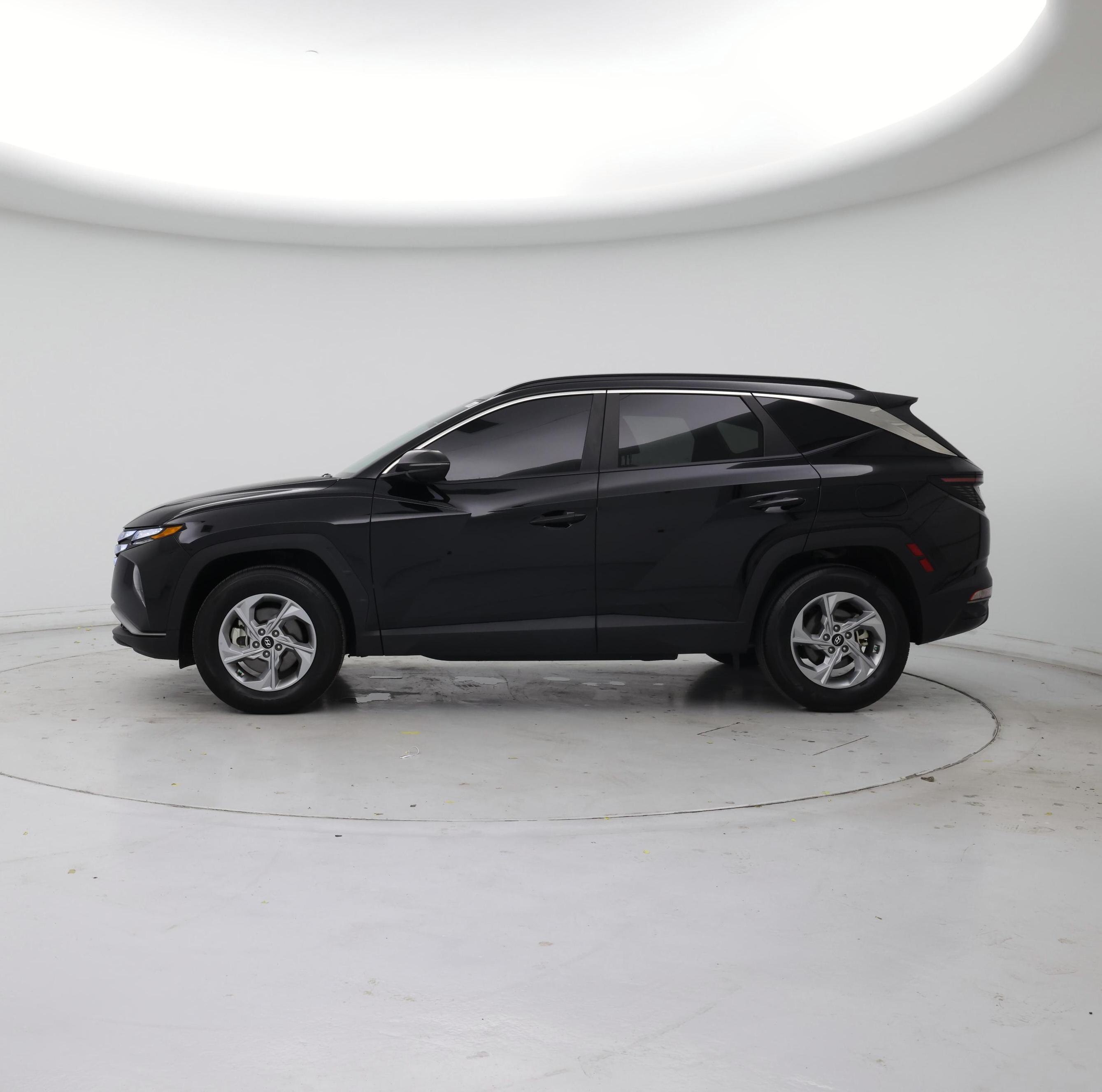 Thumbnail: 2023 Hyundai Tucson - 3