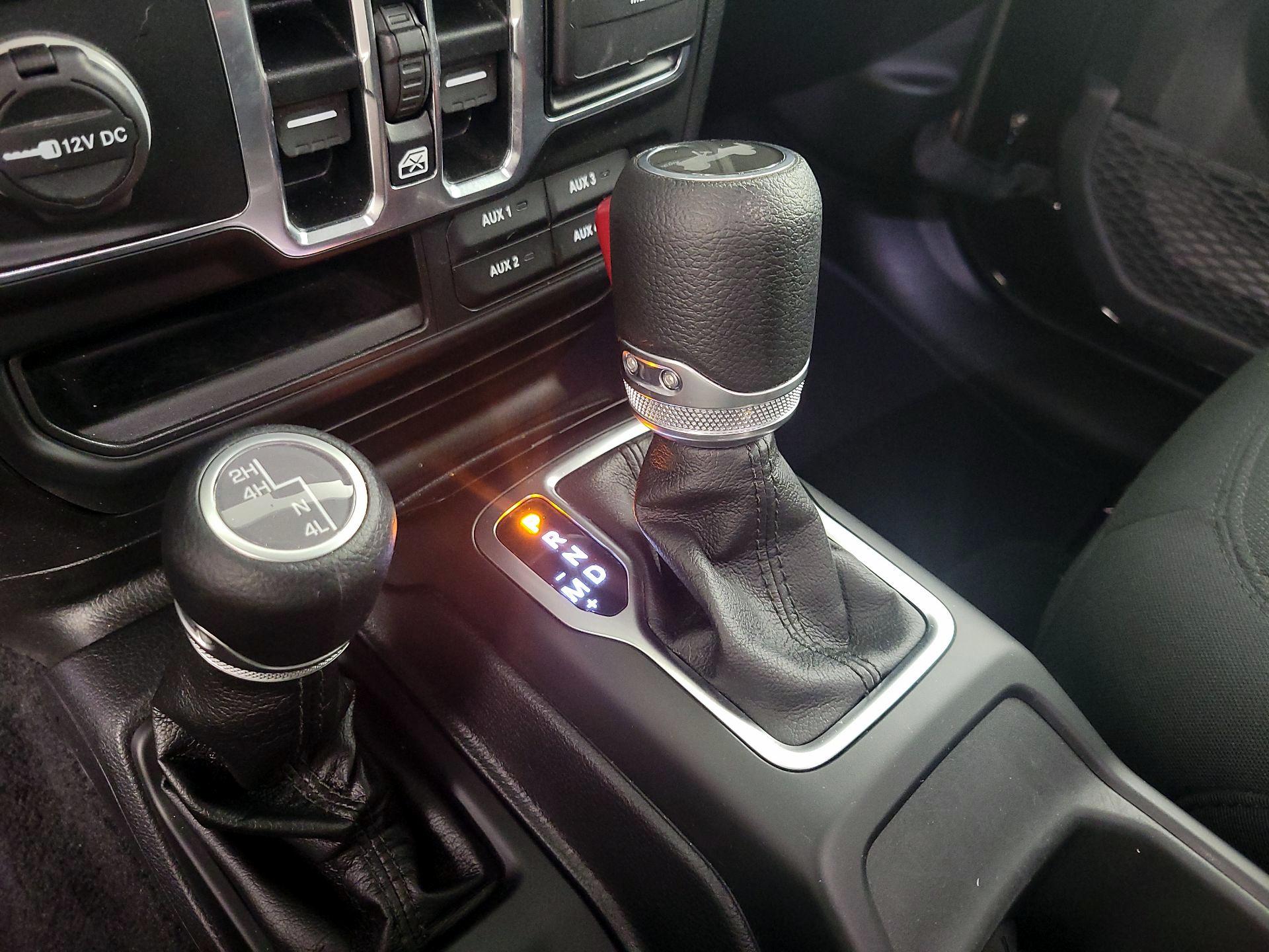 Thumbnail: 2021 Jeep Wrangler - 17