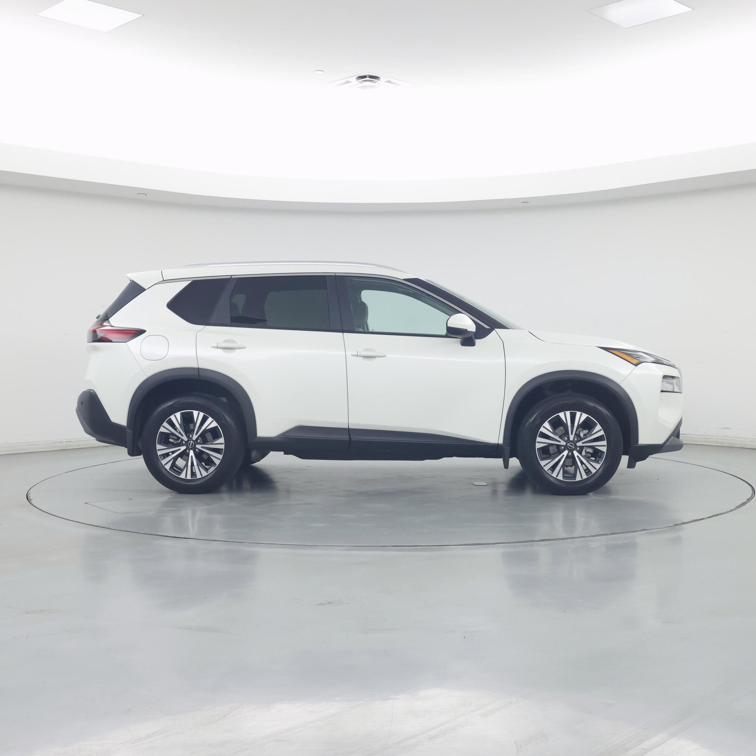 Thumbnail: 2022 Nissan Rogue - 7