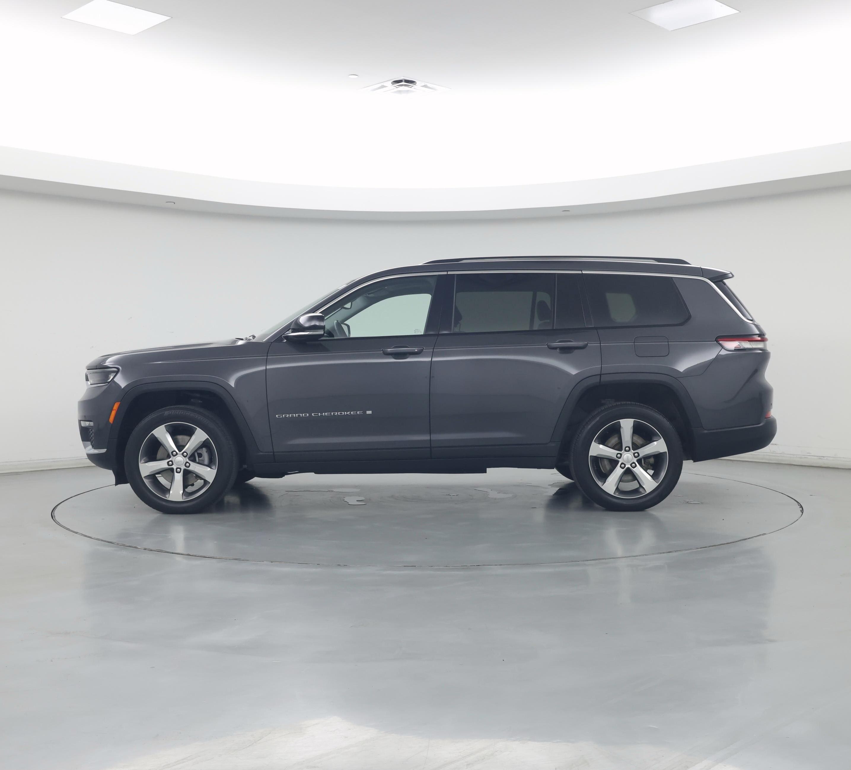 Thumbnail: 2022 Jeep Grand Cherokee L - 3