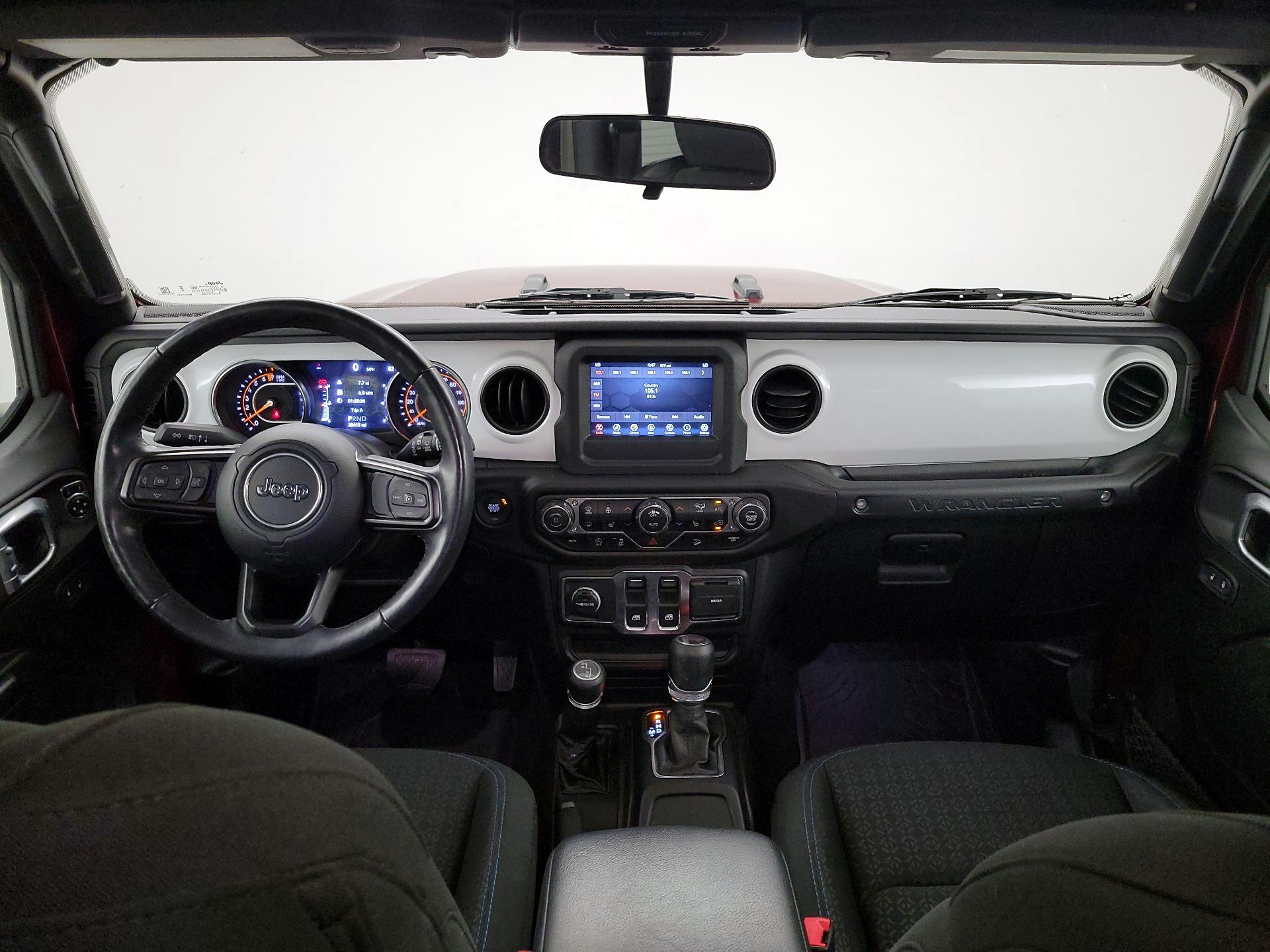 Thumbnail: 2021 Jeep Wrangler - 9