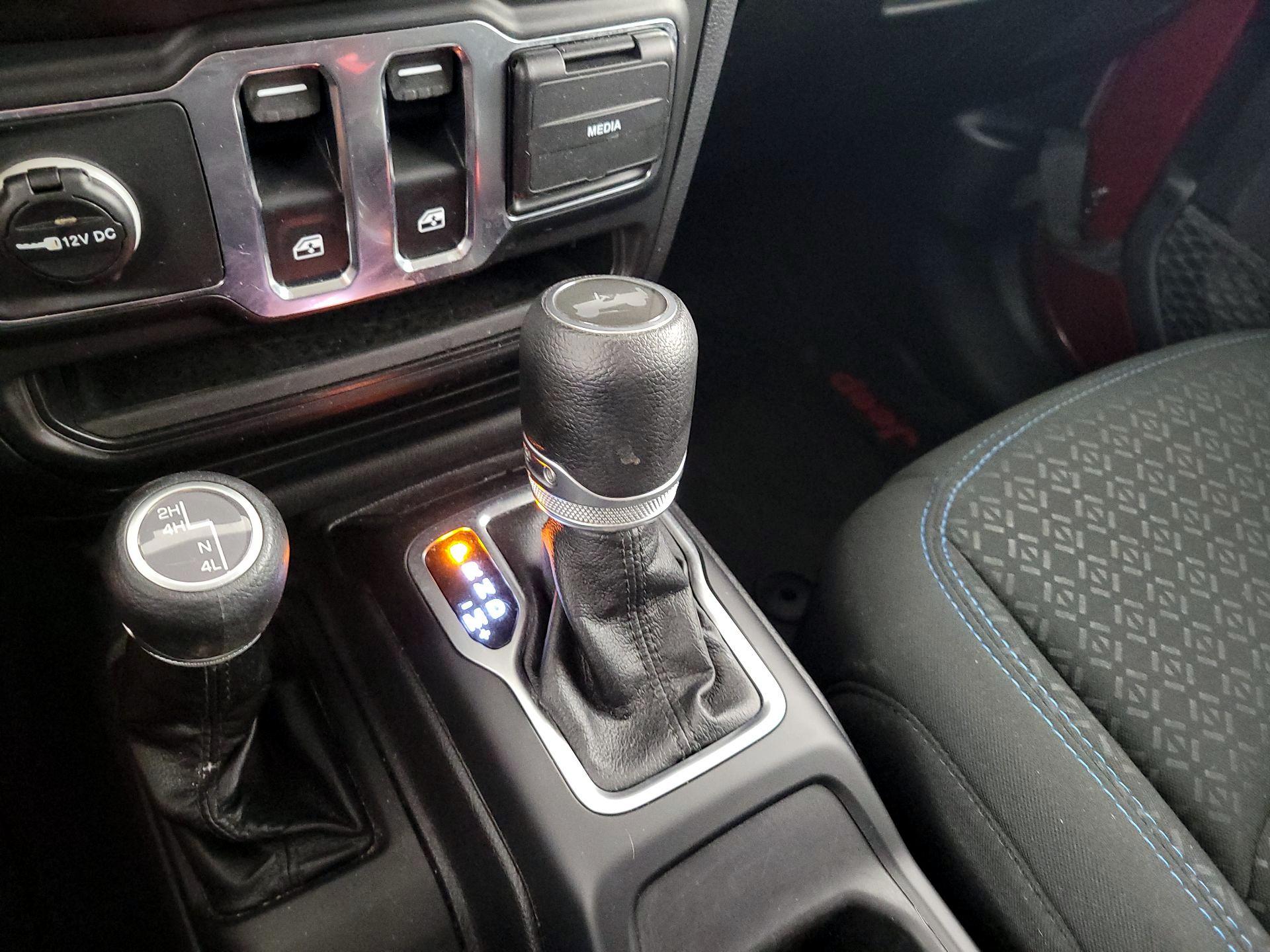 Thumbnail: 2021 Jeep Wrangler - 17