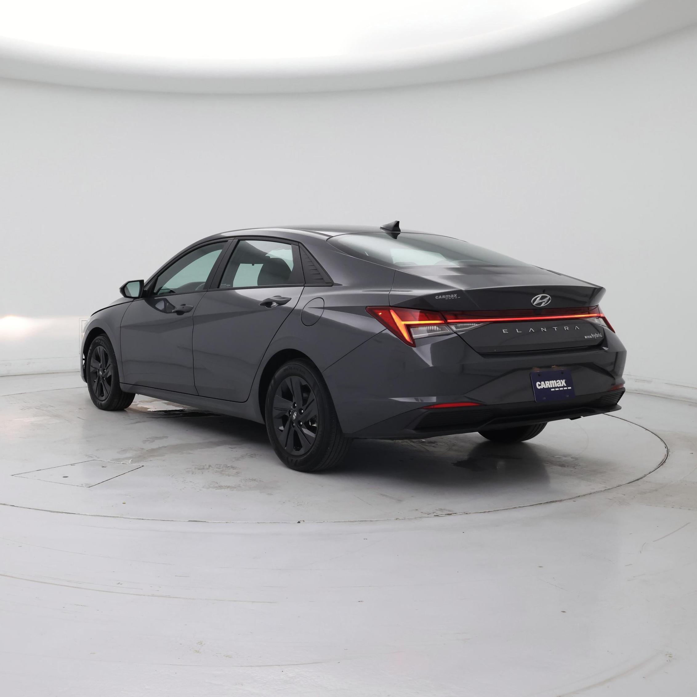 Thumbnail: 2023 Hyundai Elantra - 2