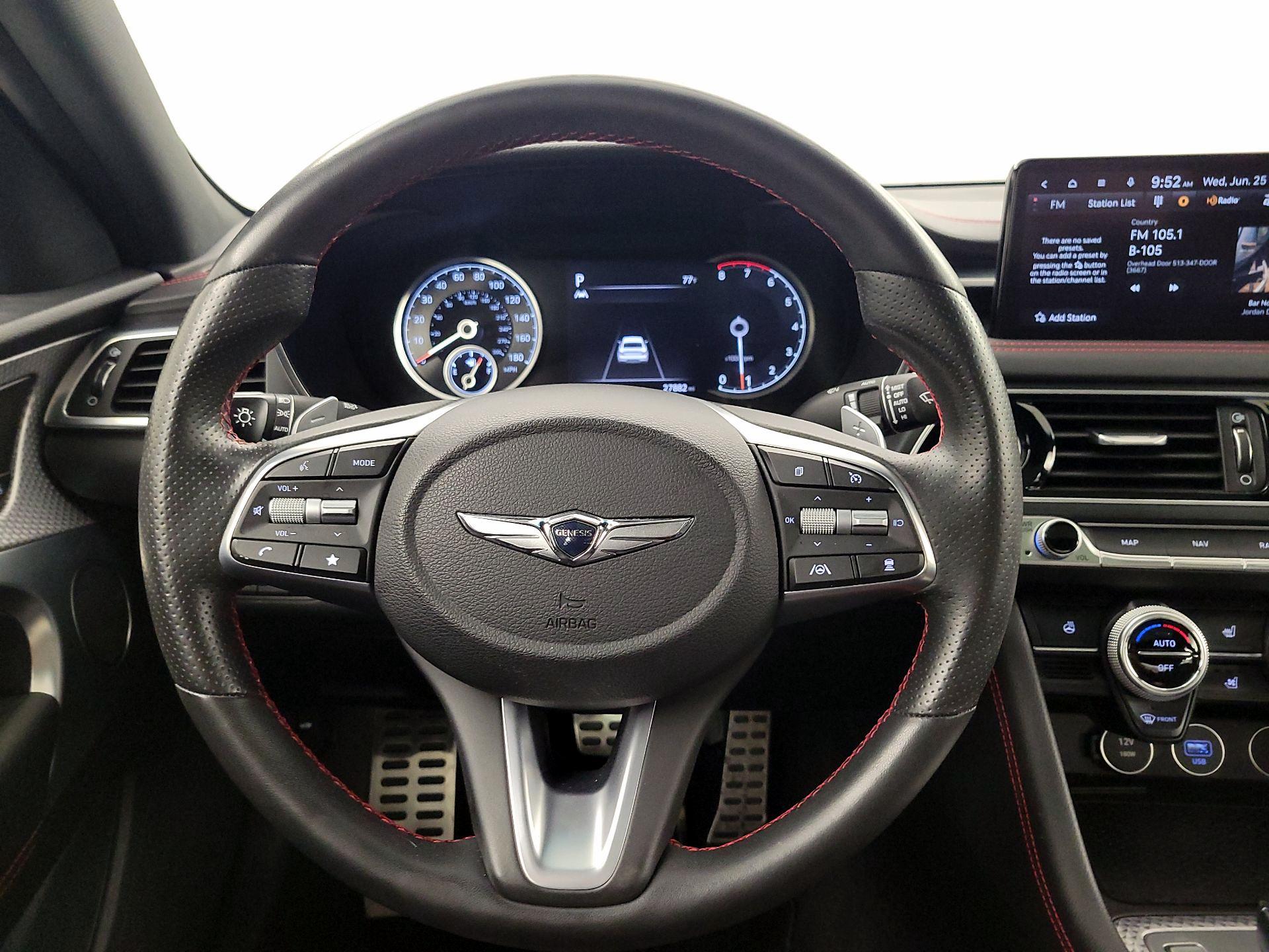 Thumbnail: 2023 Genesis G70 - 10