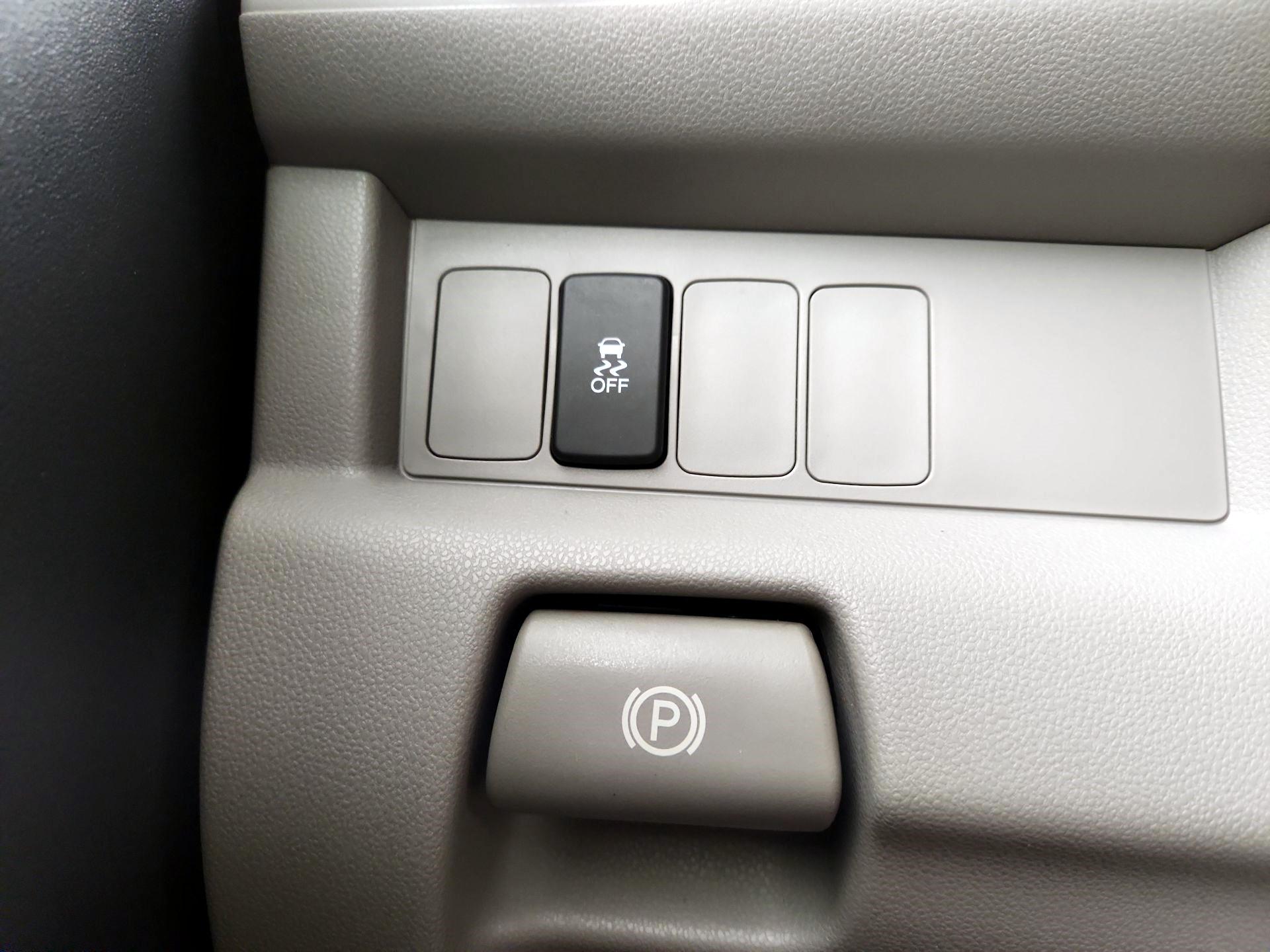 Thumbnail: 2015 Honda Pilot - 13