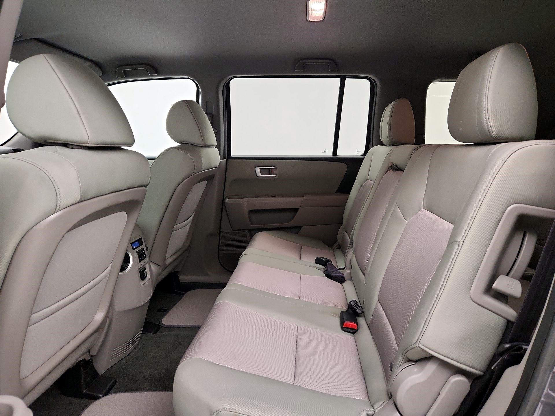 Thumbnail: 2015 Honda Pilot - 19