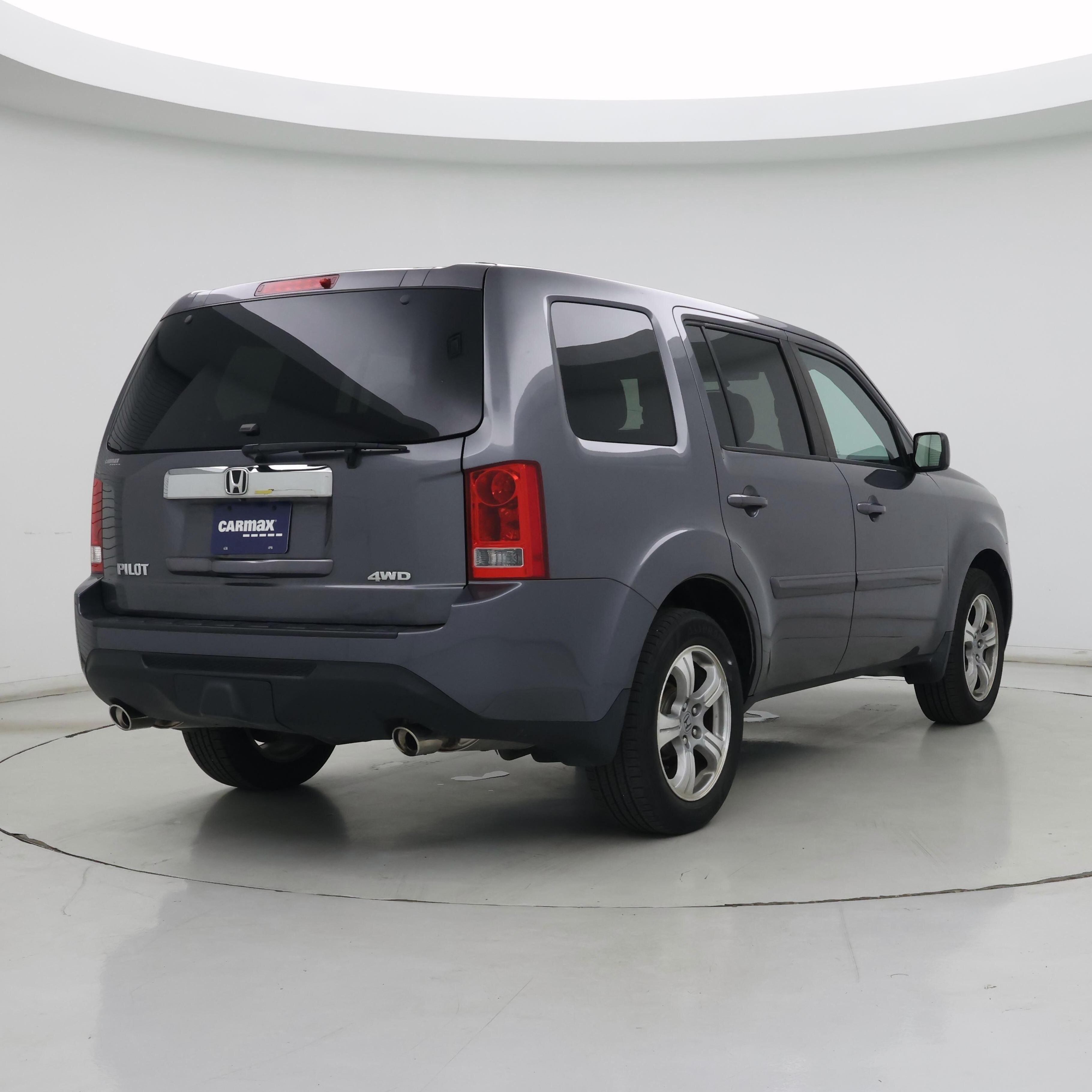 Thumbnail: 2015 Honda Pilot - 8