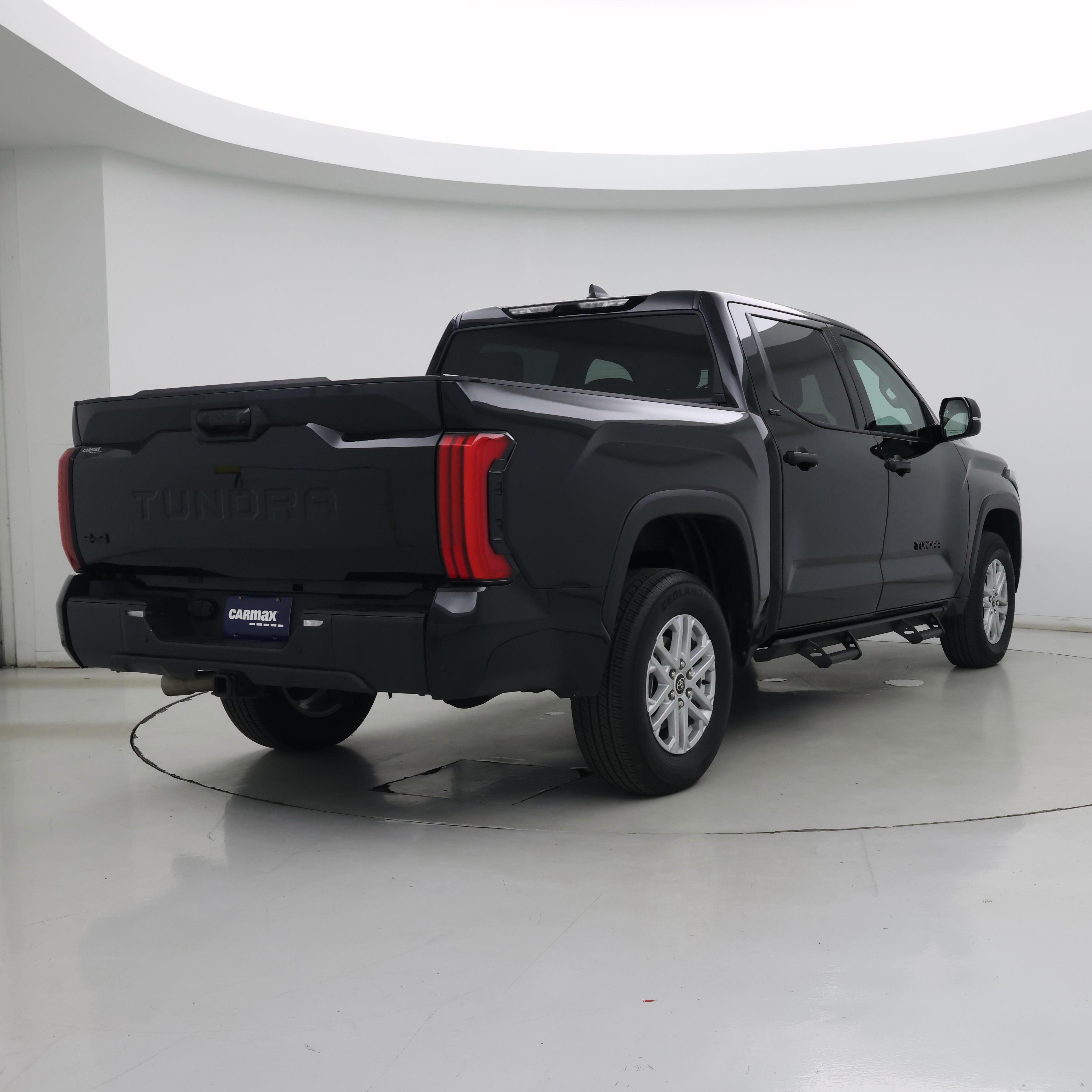 Thumbnail: 2024 Toyota Tundra - 8