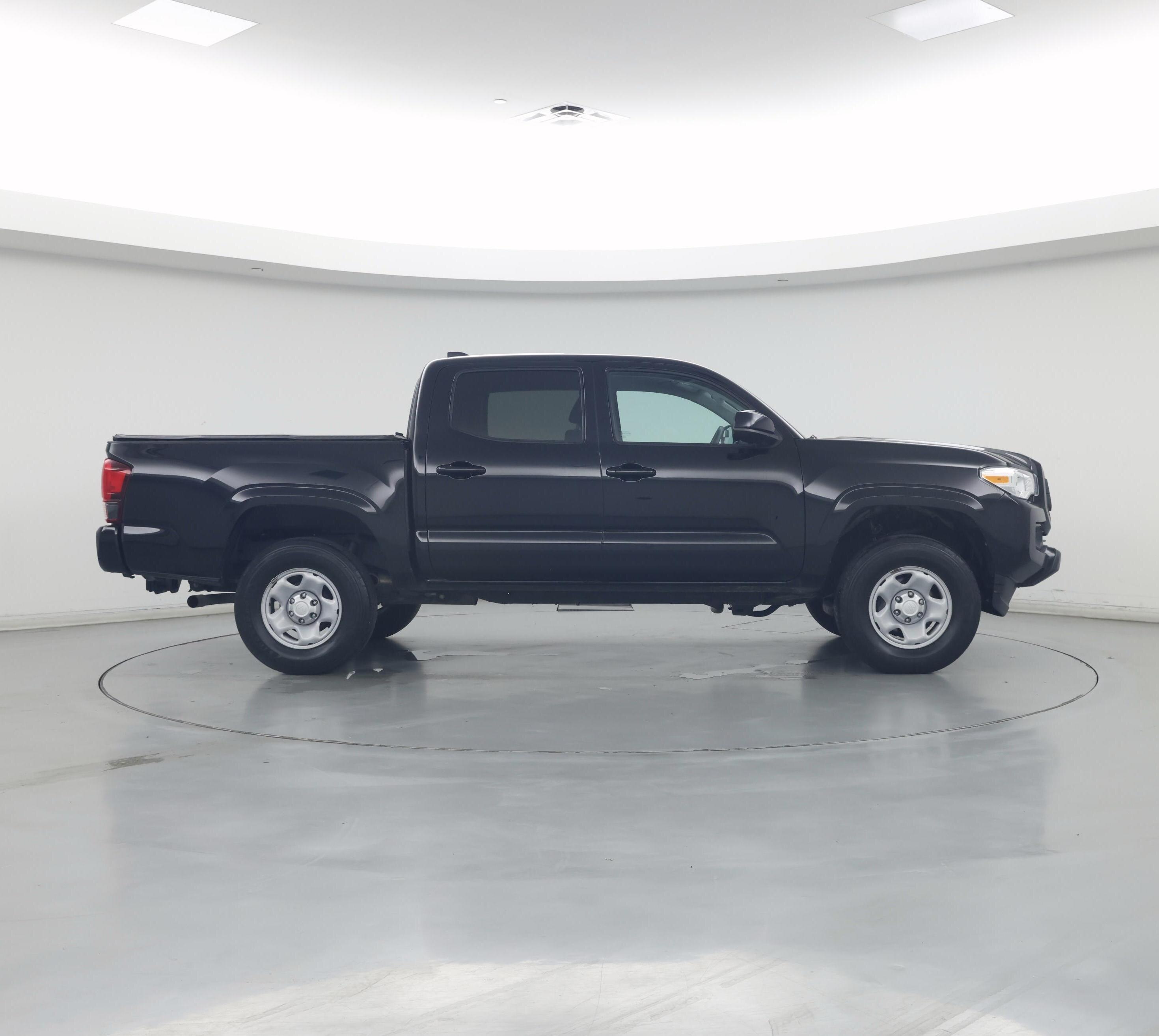 Thumbnail: 2022 Toyota Tacoma - 7