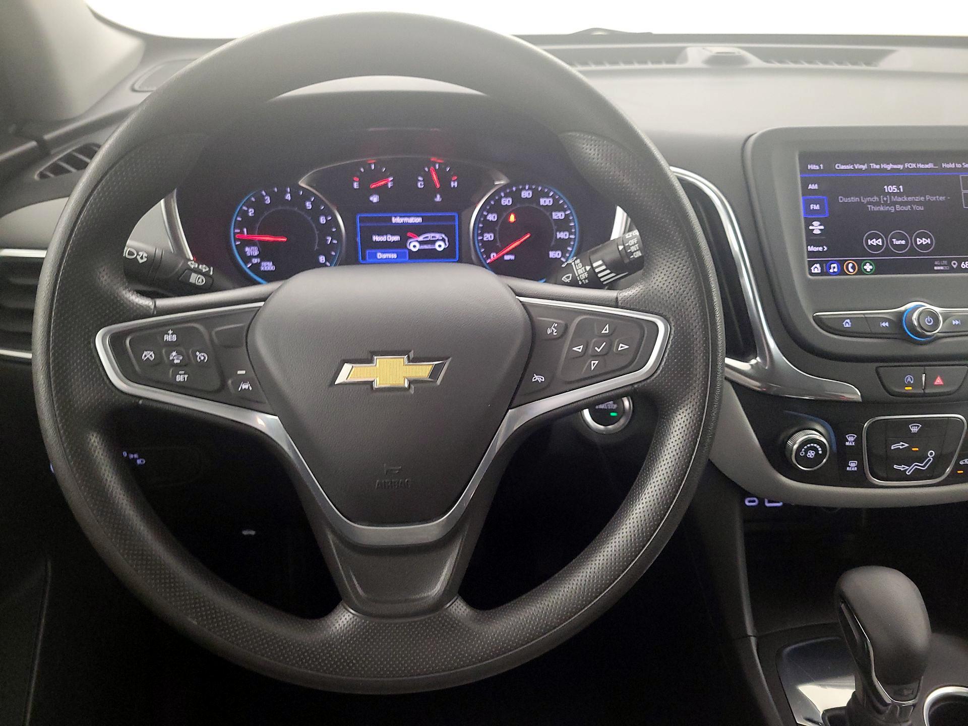 Thumbnail: 2022 Chevrolet Equinox - 10