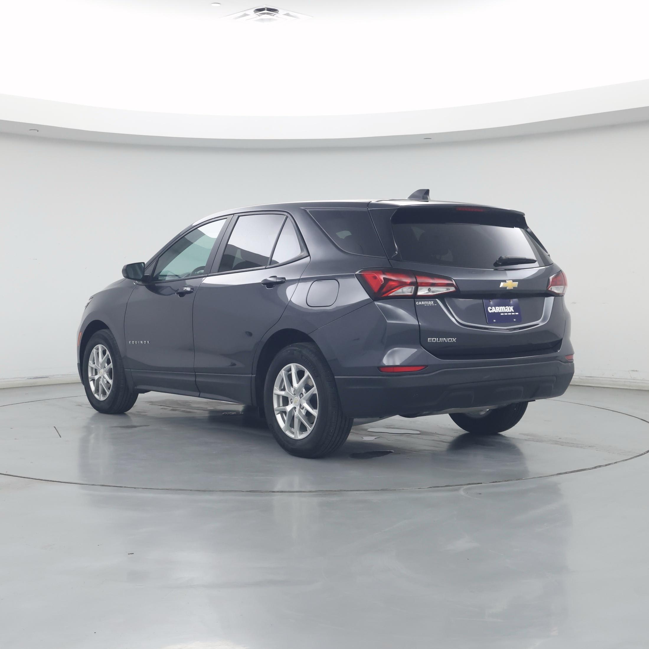 Thumbnail: 2022 Chevrolet Equinox - 2
