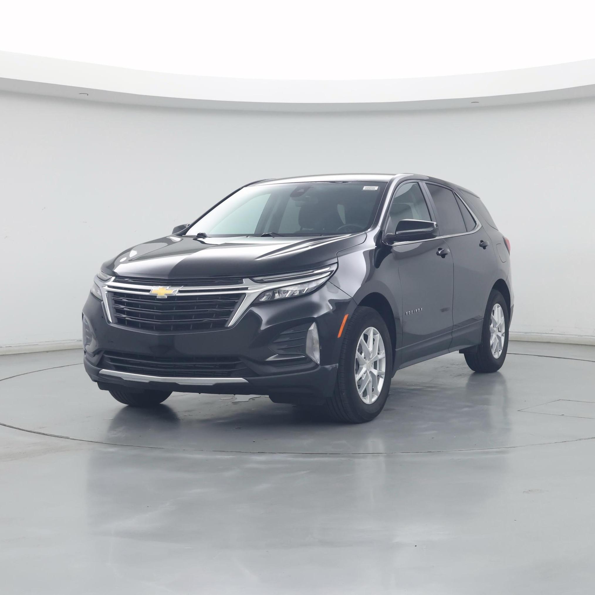 Thumbnail: 2022 Chevrolet Equinox - 4