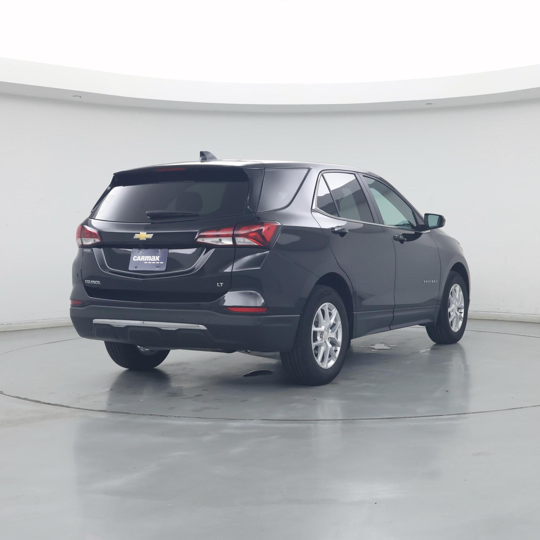 Thumbnail: 2022 Chevrolet Equinox - 8