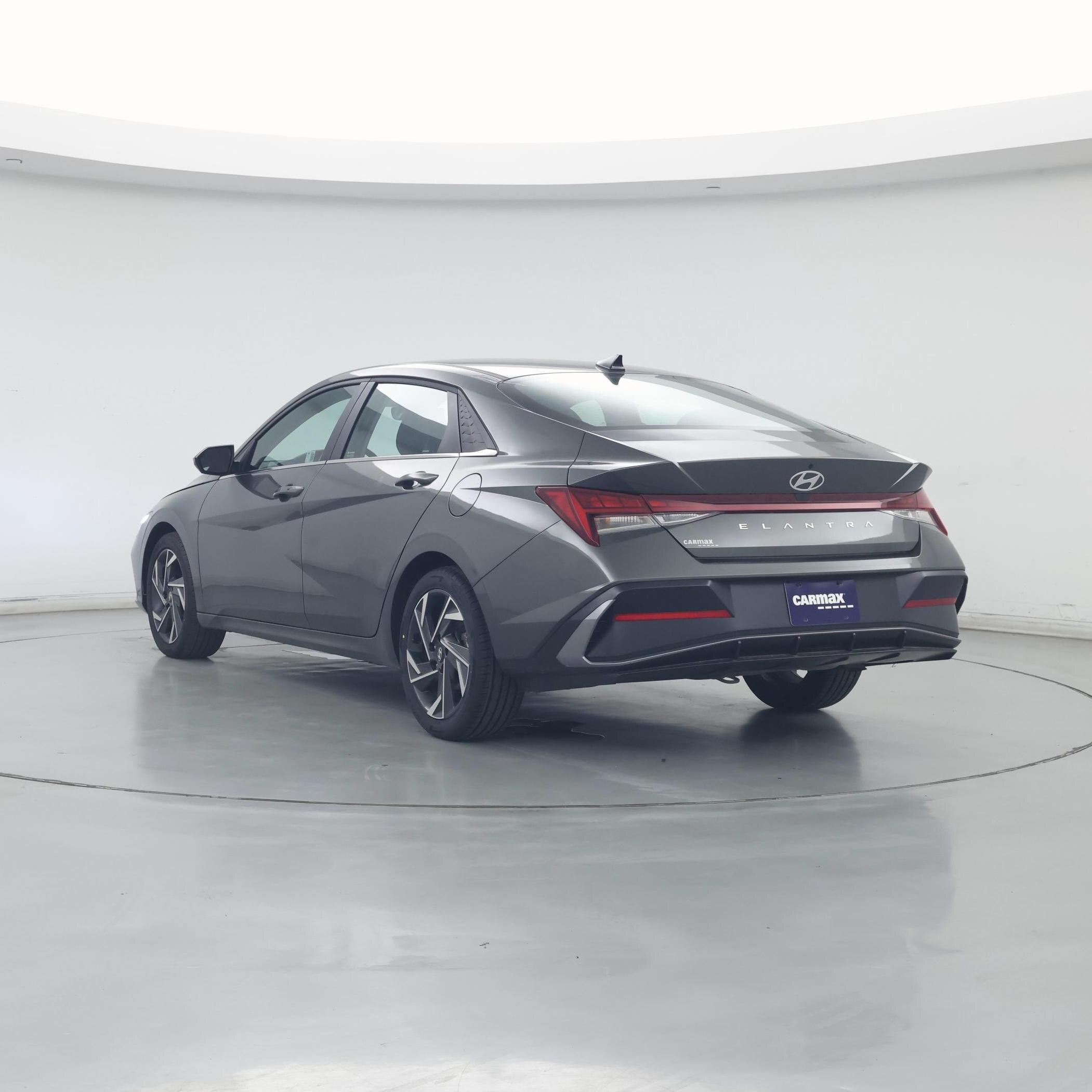 Thumbnail: 2024 Hyundai Elantra - 2