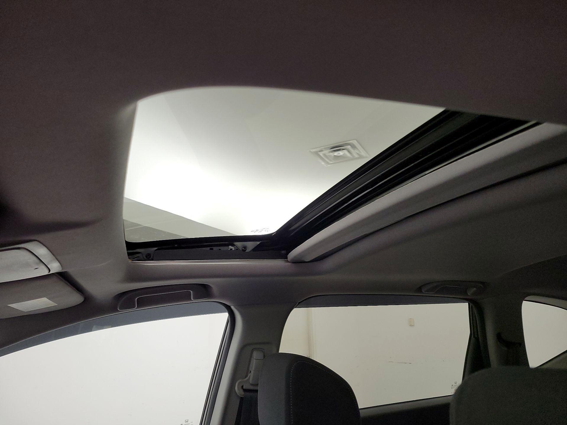 Thumbnail: 2019 Honda CR-V - 18