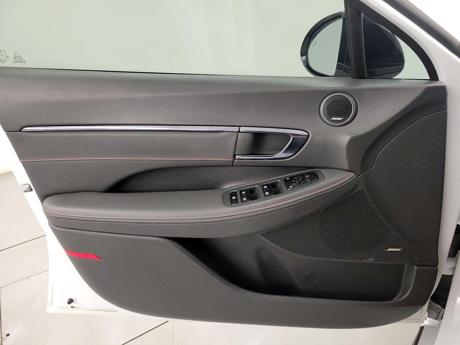 Thumbnail: 2022 Hyundai Sonata - 12