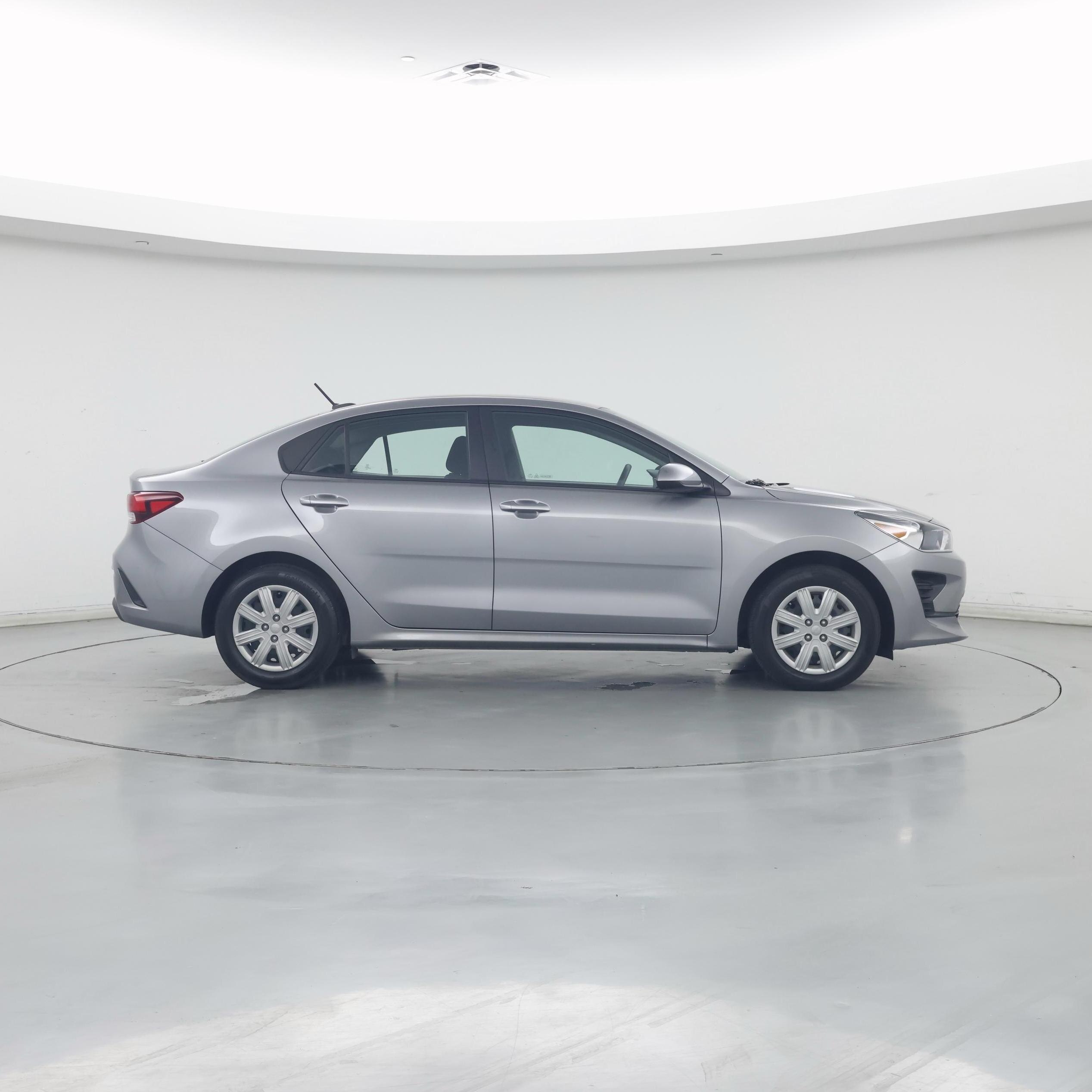 Thumbnail: 2023 Kia Rio - 7
