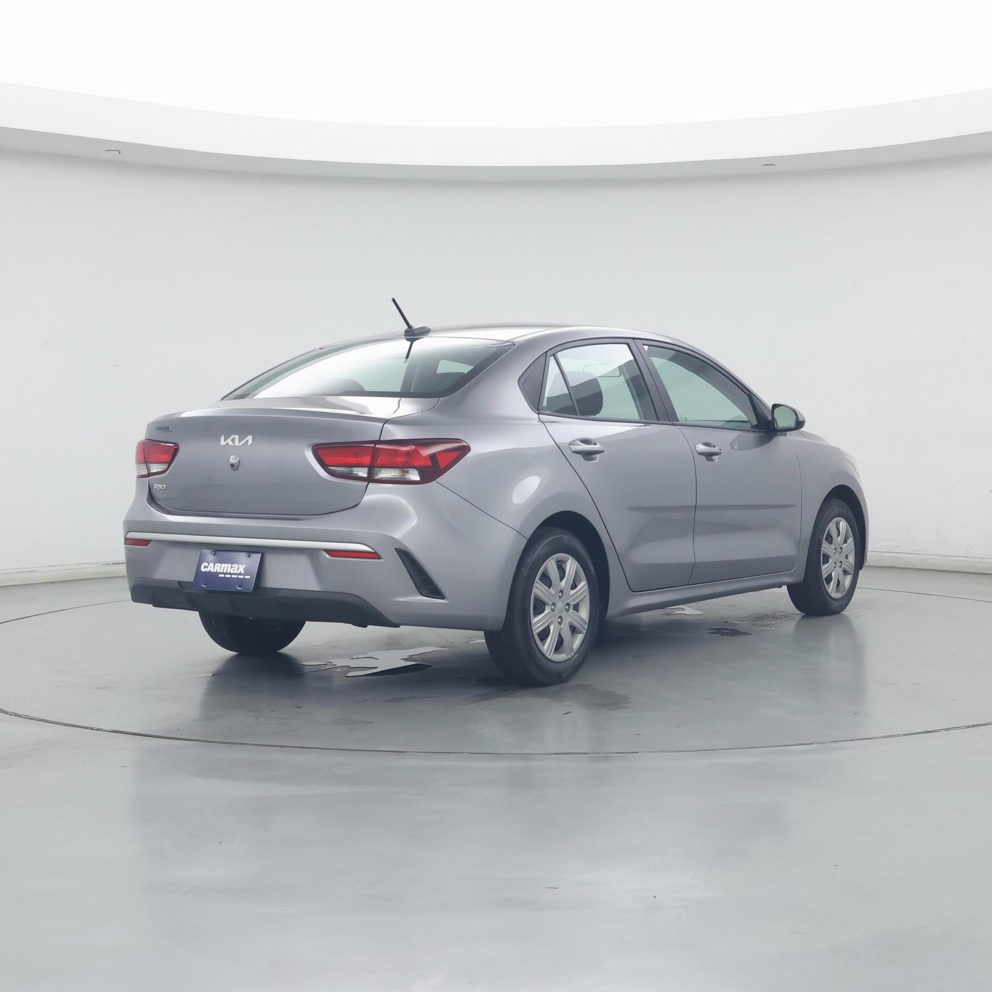 Thumbnail: 2023 Kia Rio - 8