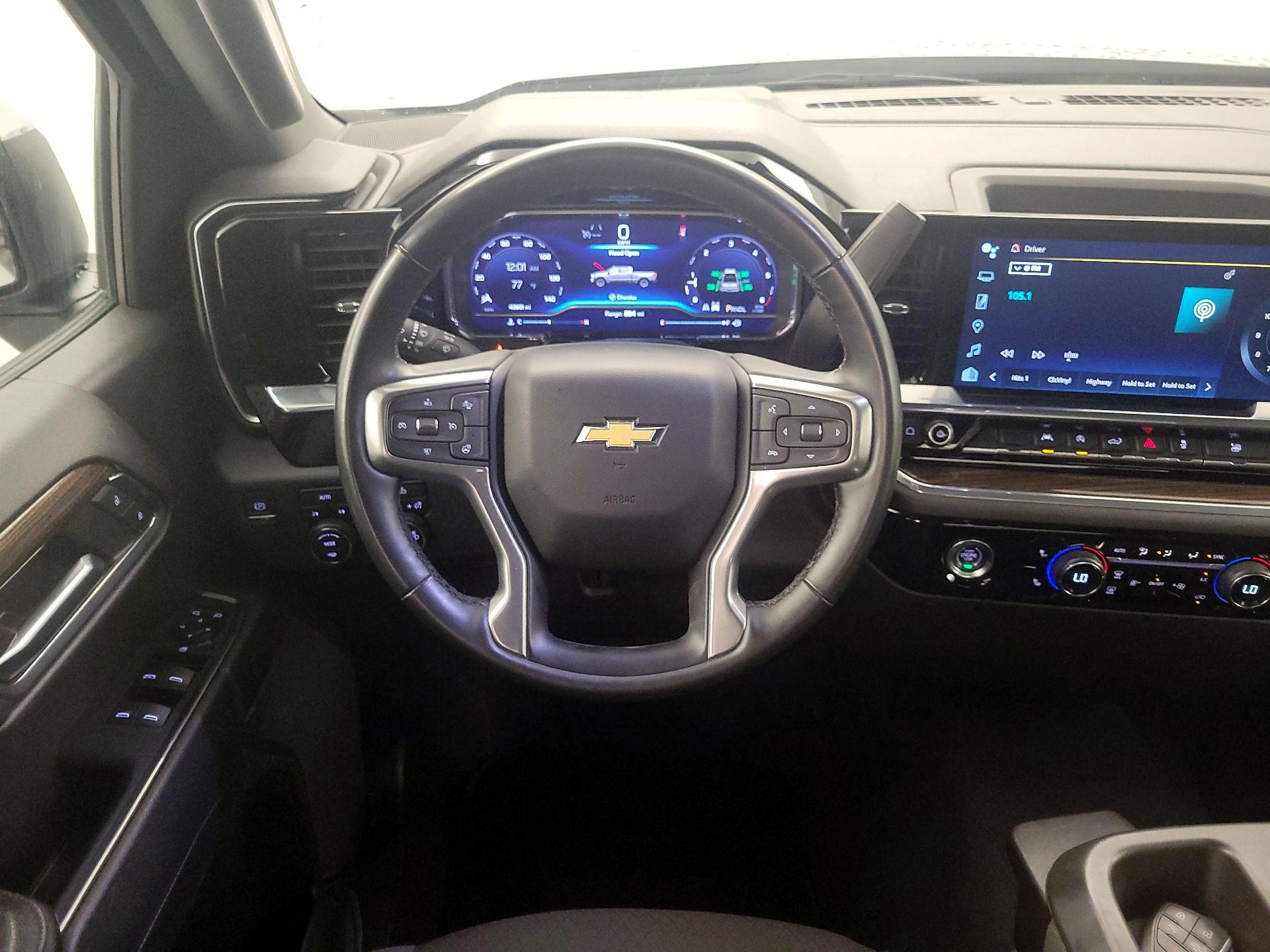 Thumbnail: 2023 Chevrolet Silverado 1500 - 10