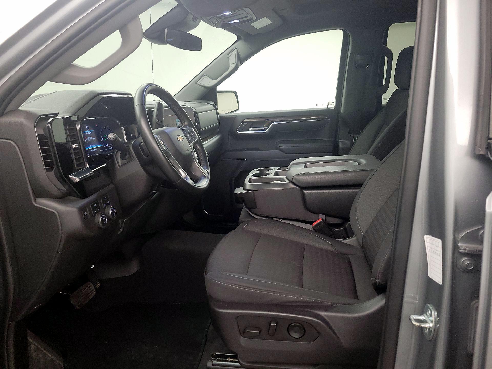Thumbnail: 2023 Chevrolet Silverado 1500 - 11