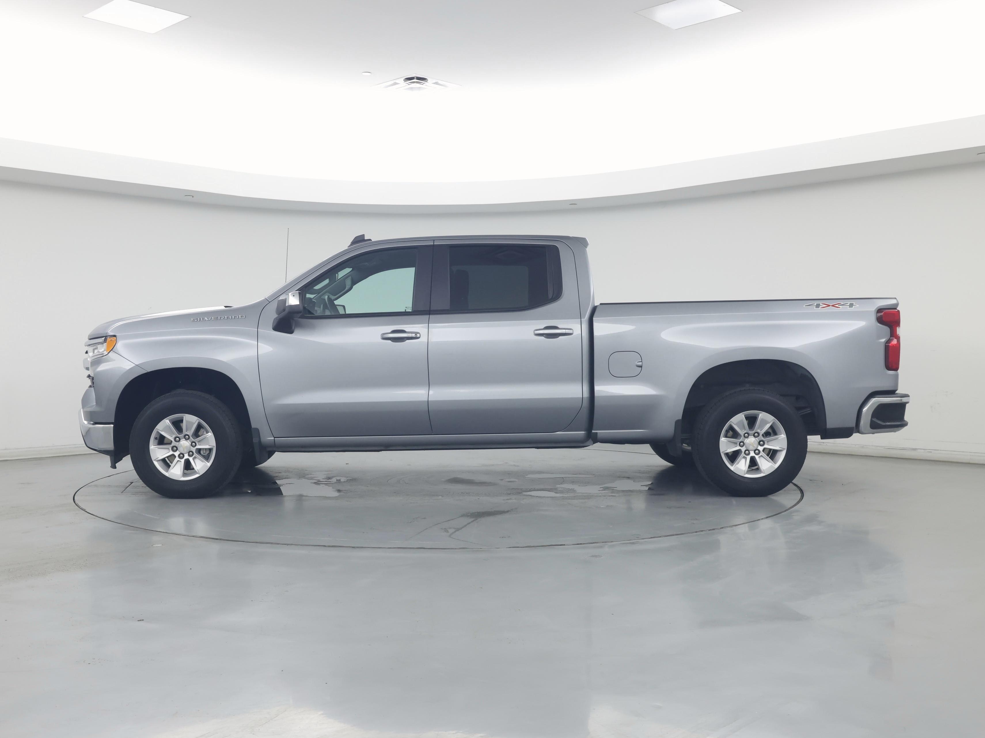 Thumbnail: 2023 Chevrolet Silverado 1500 - 3