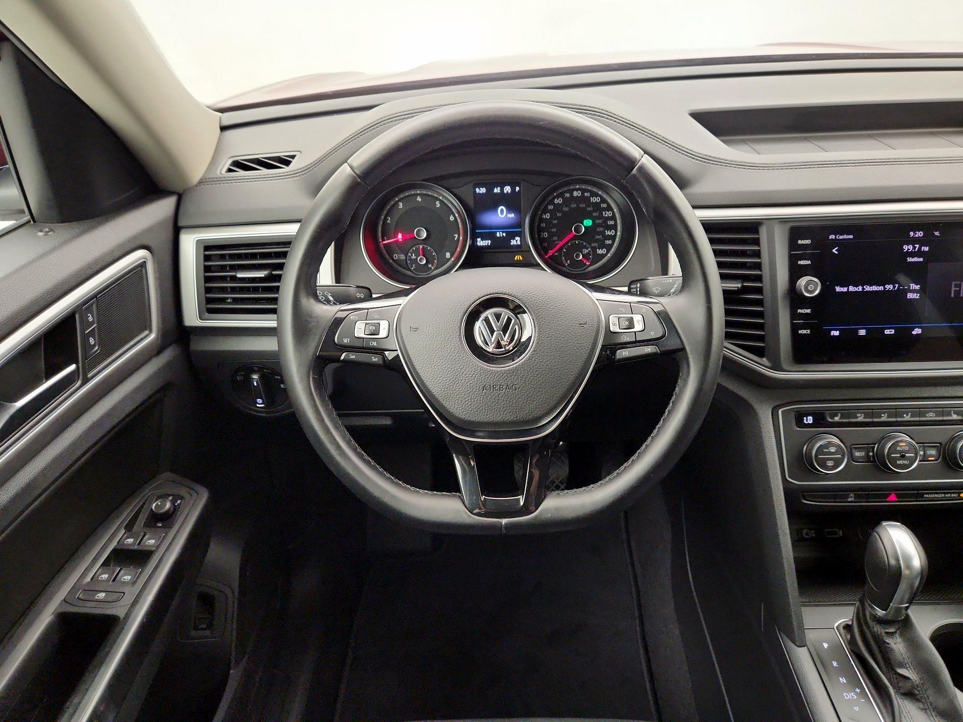 Thumbnail: 2018 Volkswagen Atlas - 10