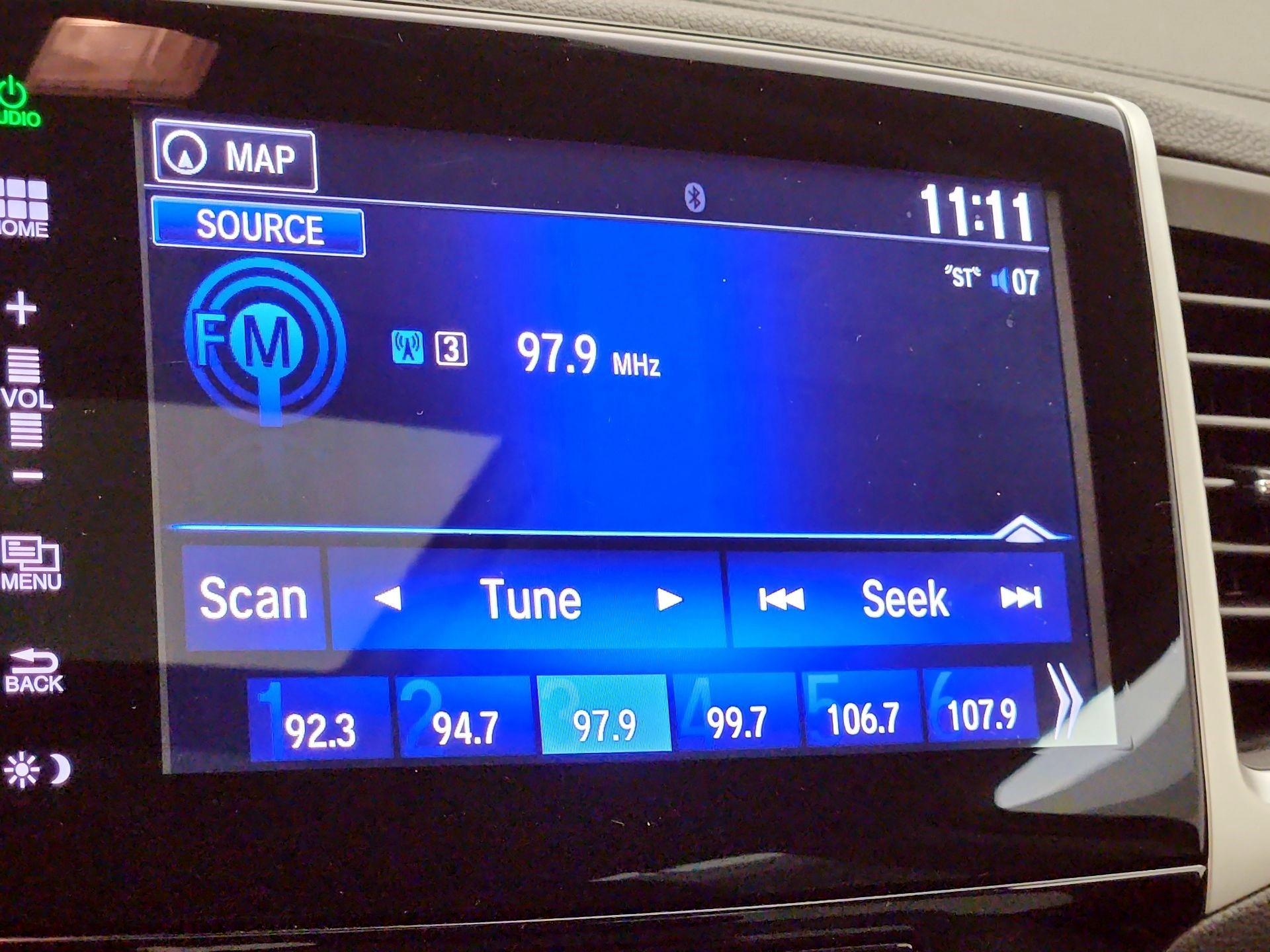 Thumbnail: 2016 Honda Pilot - 16