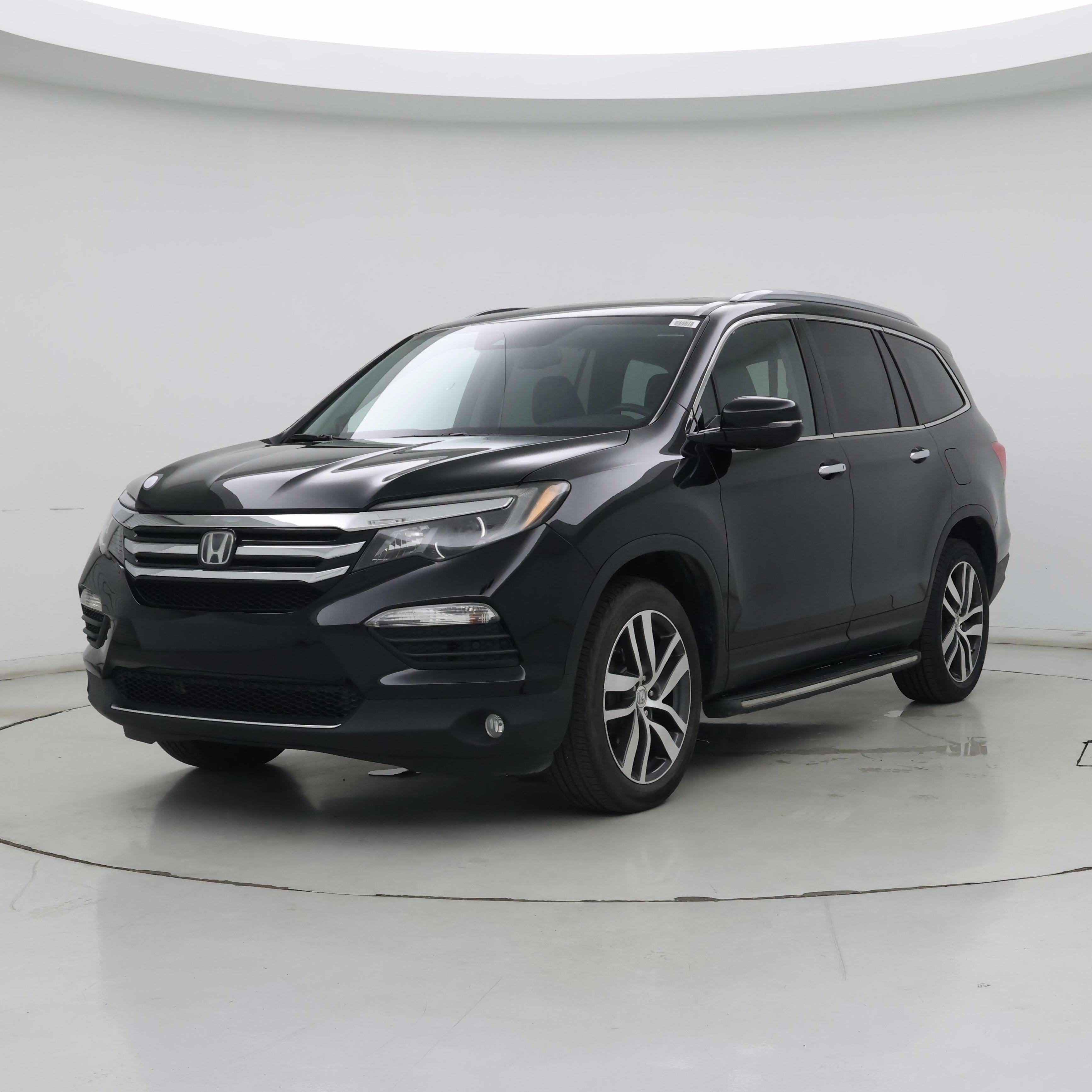 Thumbnail: 2016 Honda Pilot - 4