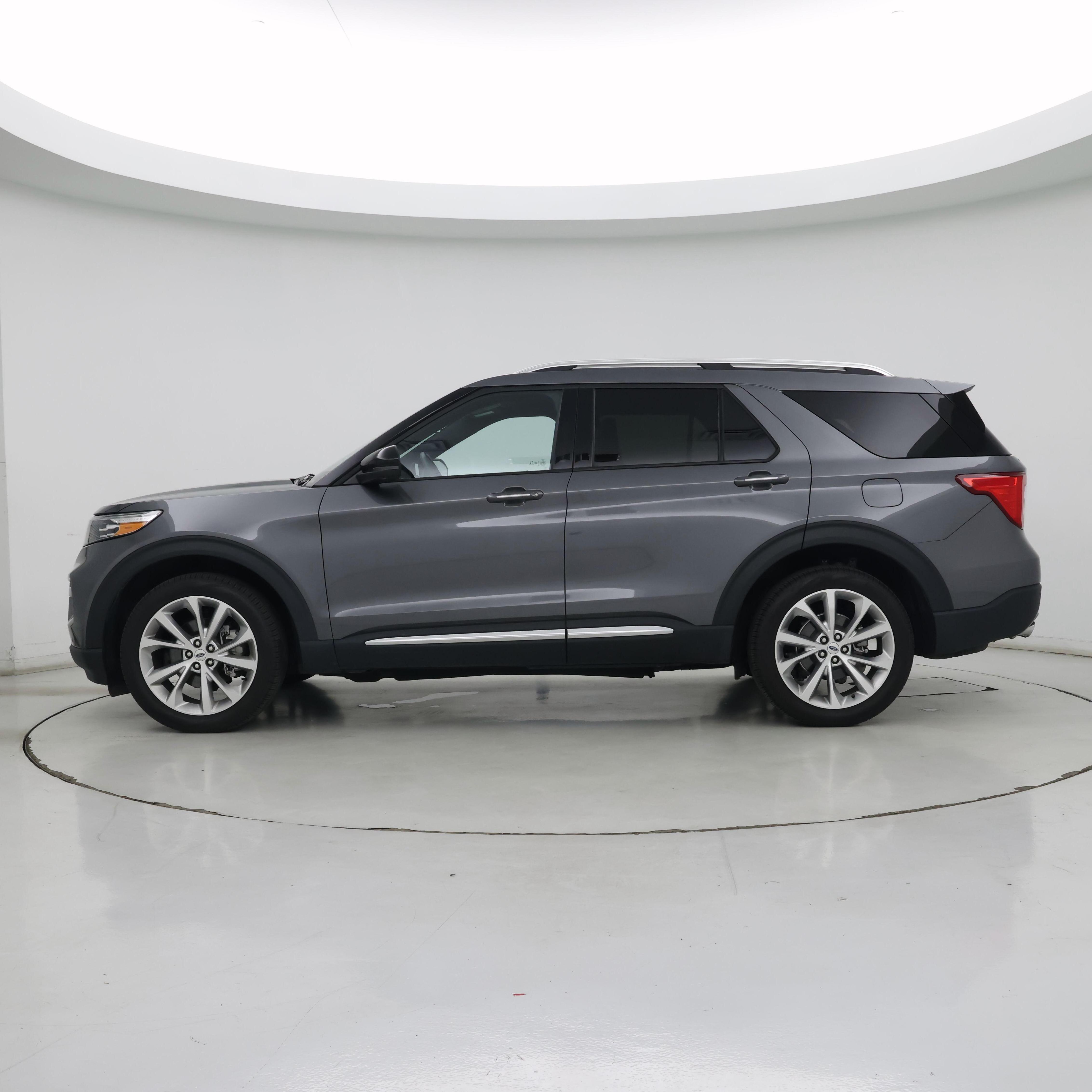 Thumbnail: 2023 Ford Explorer - 3