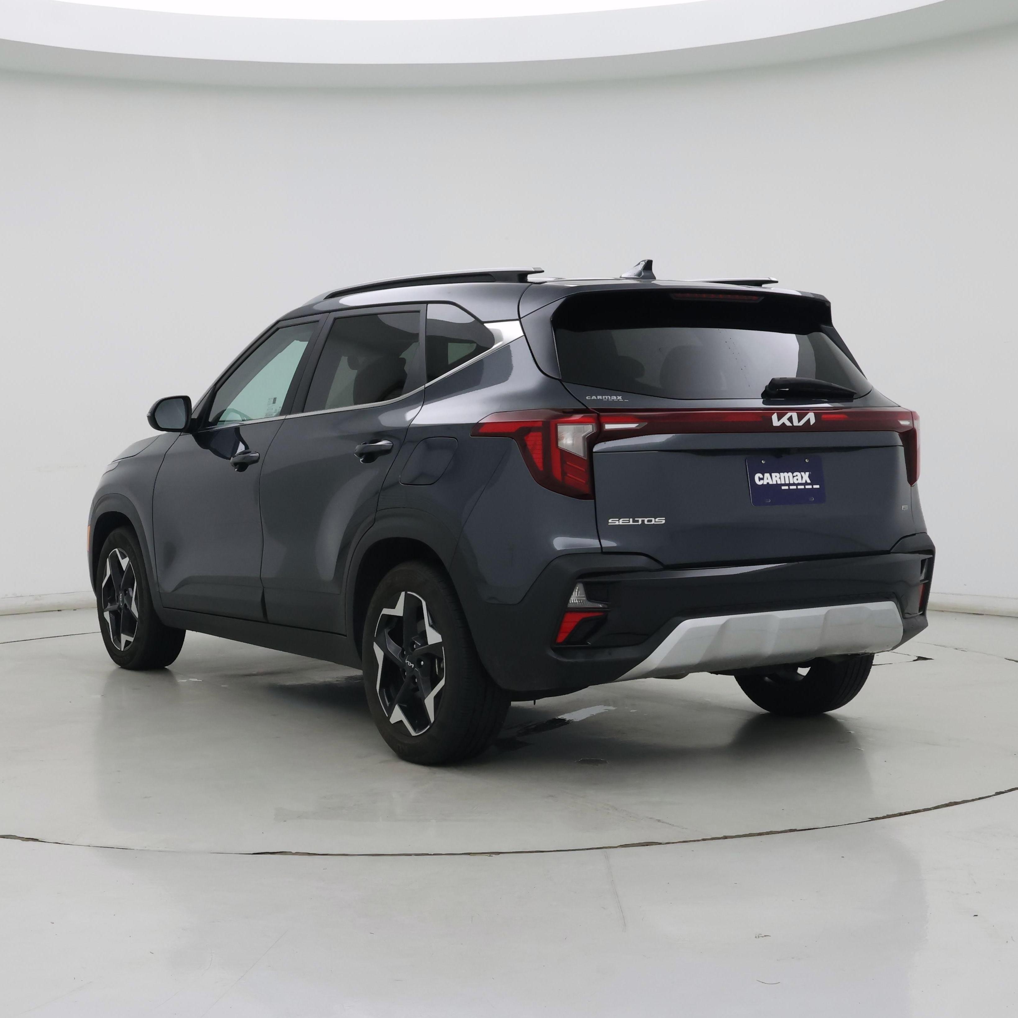 Thumbnail: 2024 Kia Seltos - 2