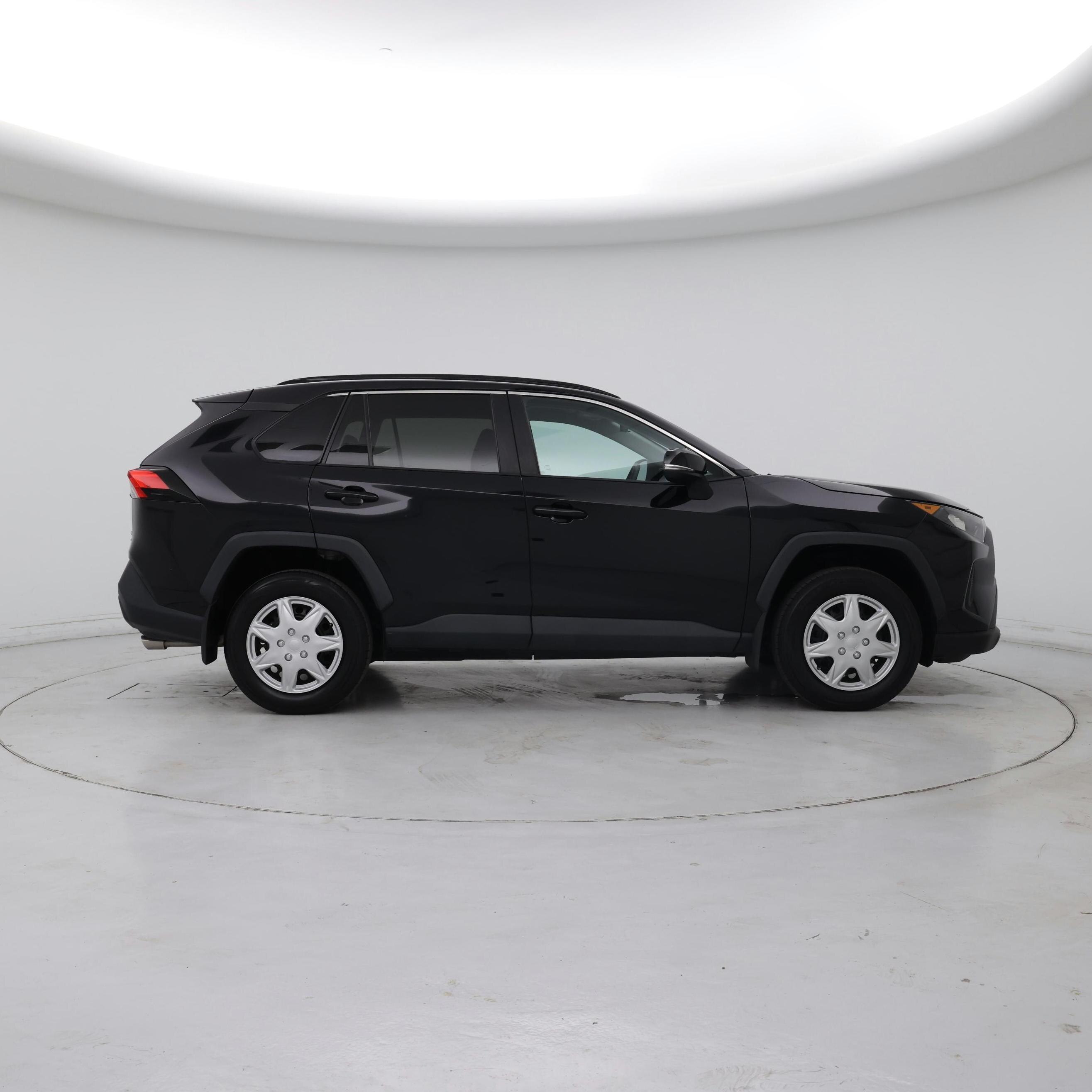 Thumbnail: 2021 Toyota RAV4 - 7