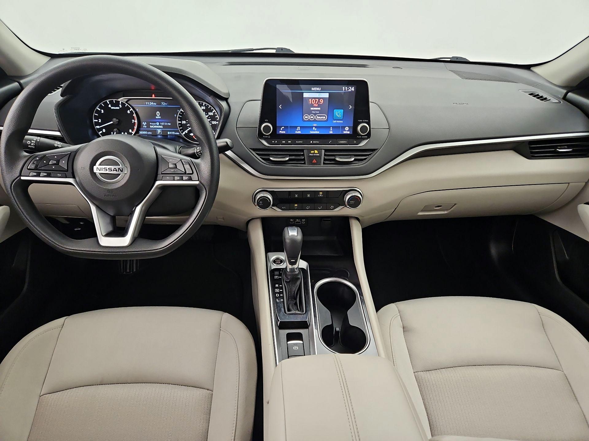 Thumbnail: 2021 Nissan Altima - 9
