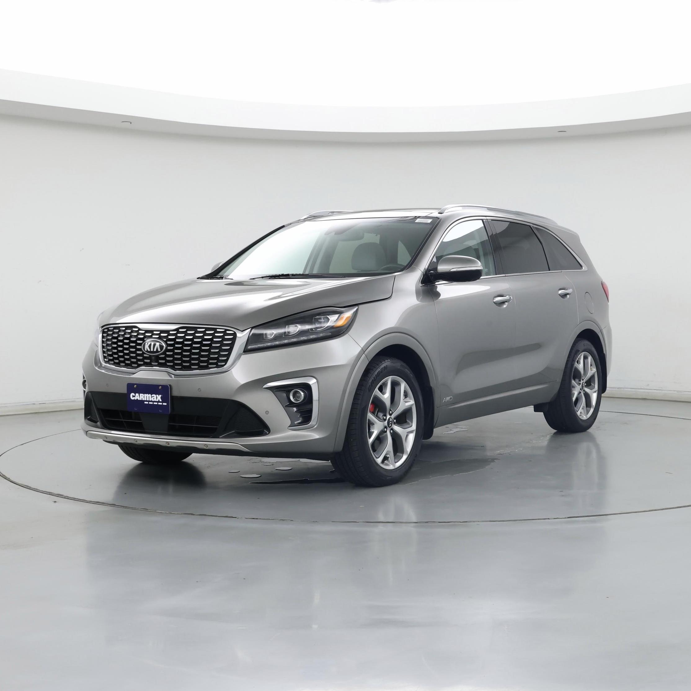 Thumbnail: 2019 Kia Sorento - 4