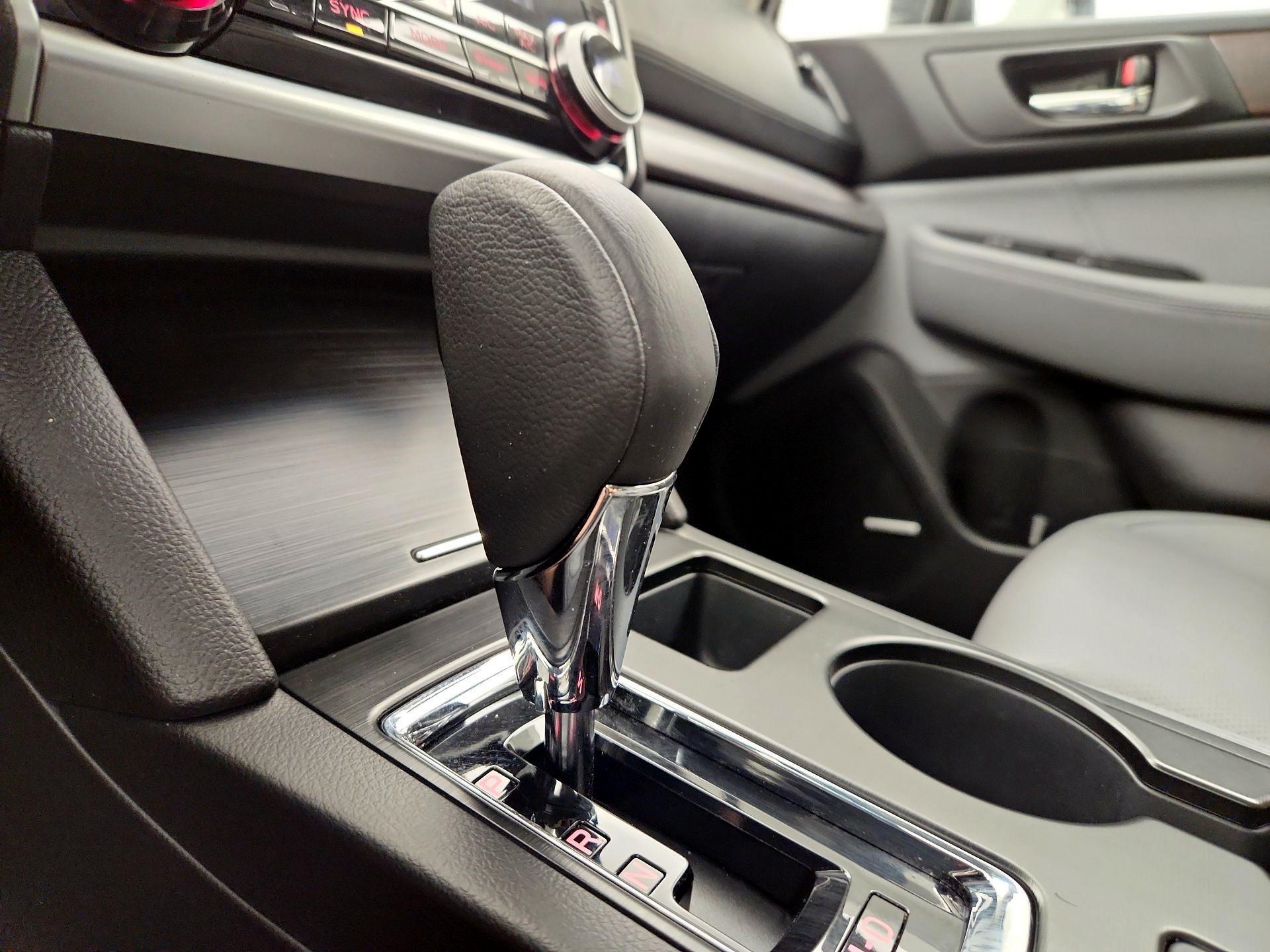 Thumbnail: 2019 Subaru Outback - 18