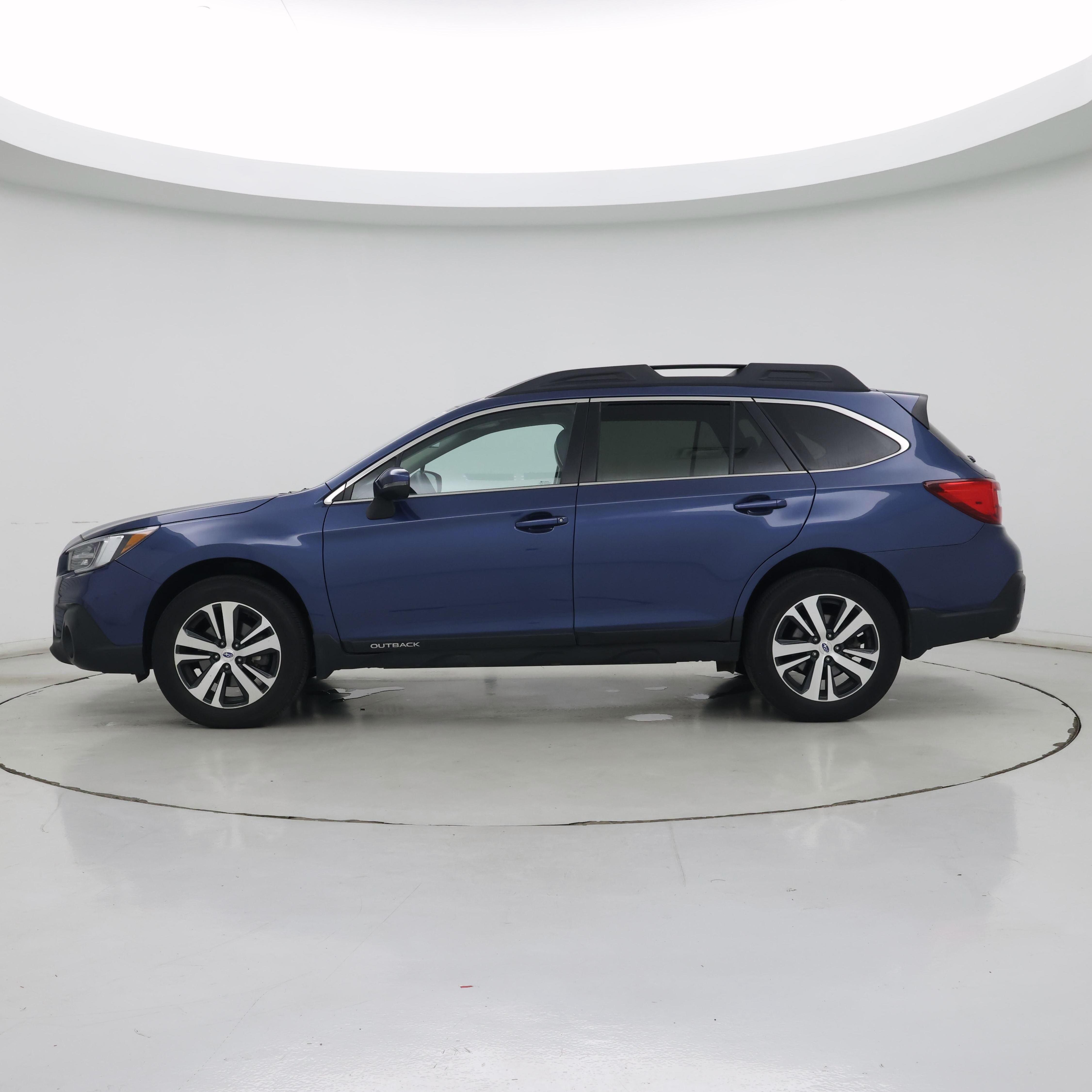 Thumbnail: 2019 Subaru Outback - 3