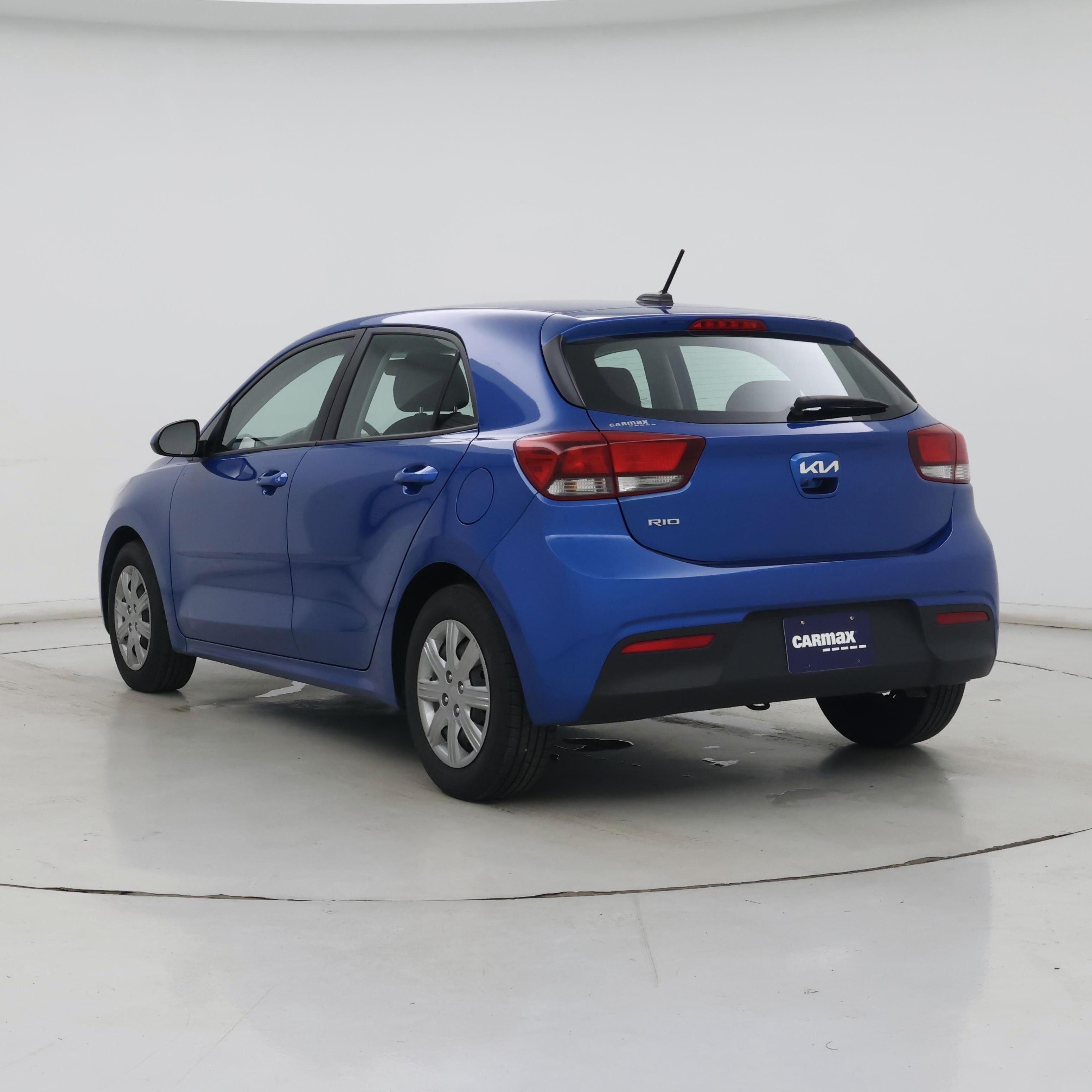 Thumbnail: 2022 Kia Rio5 - 2