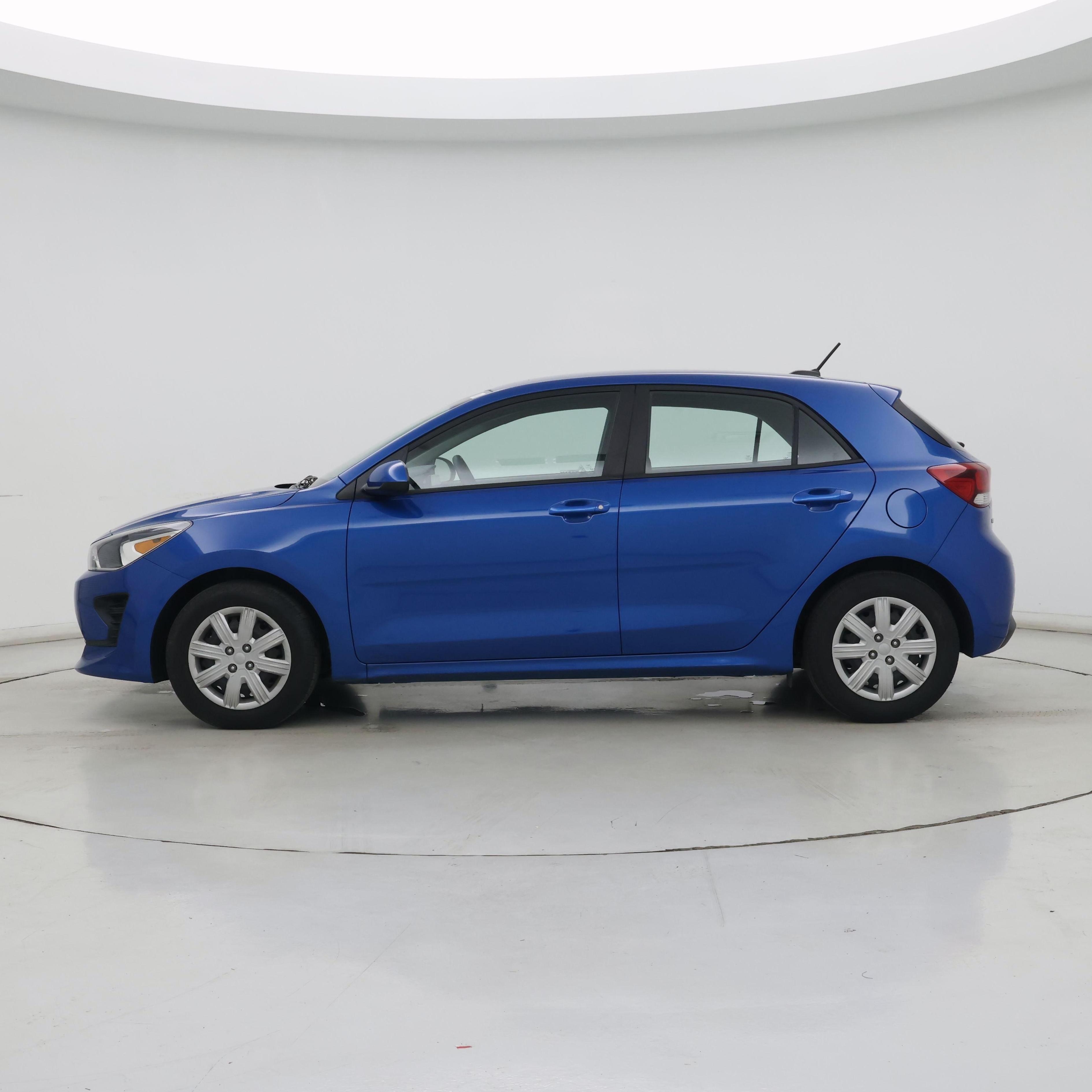 Thumbnail: 2022 Kia Rio5 - 3