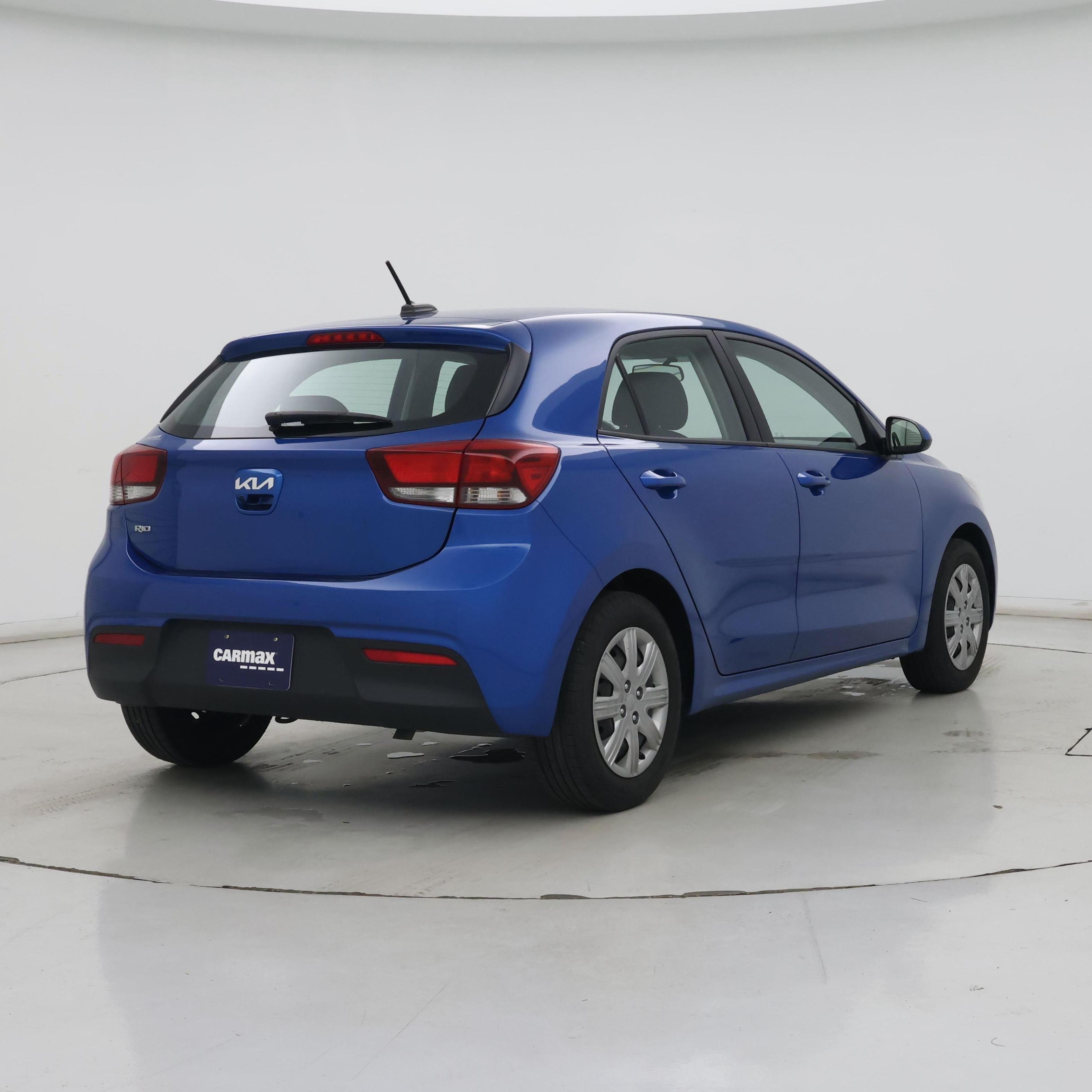 Thumbnail: 2022 Kia Rio5 - 8