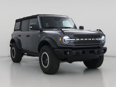 Gray 2022 Ford Bronco Badlands