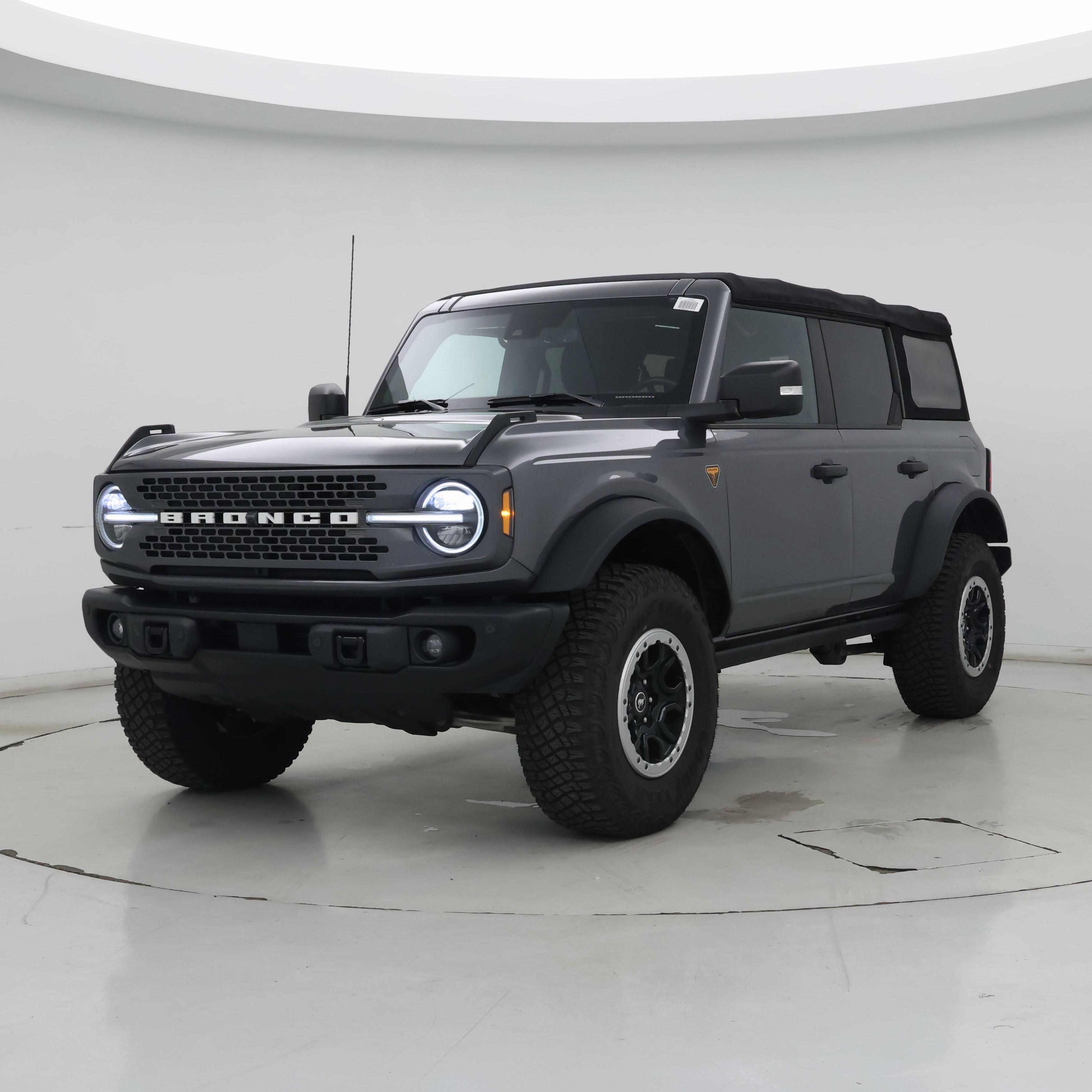 Thumbnail: 2022 Ford Bronco - 4