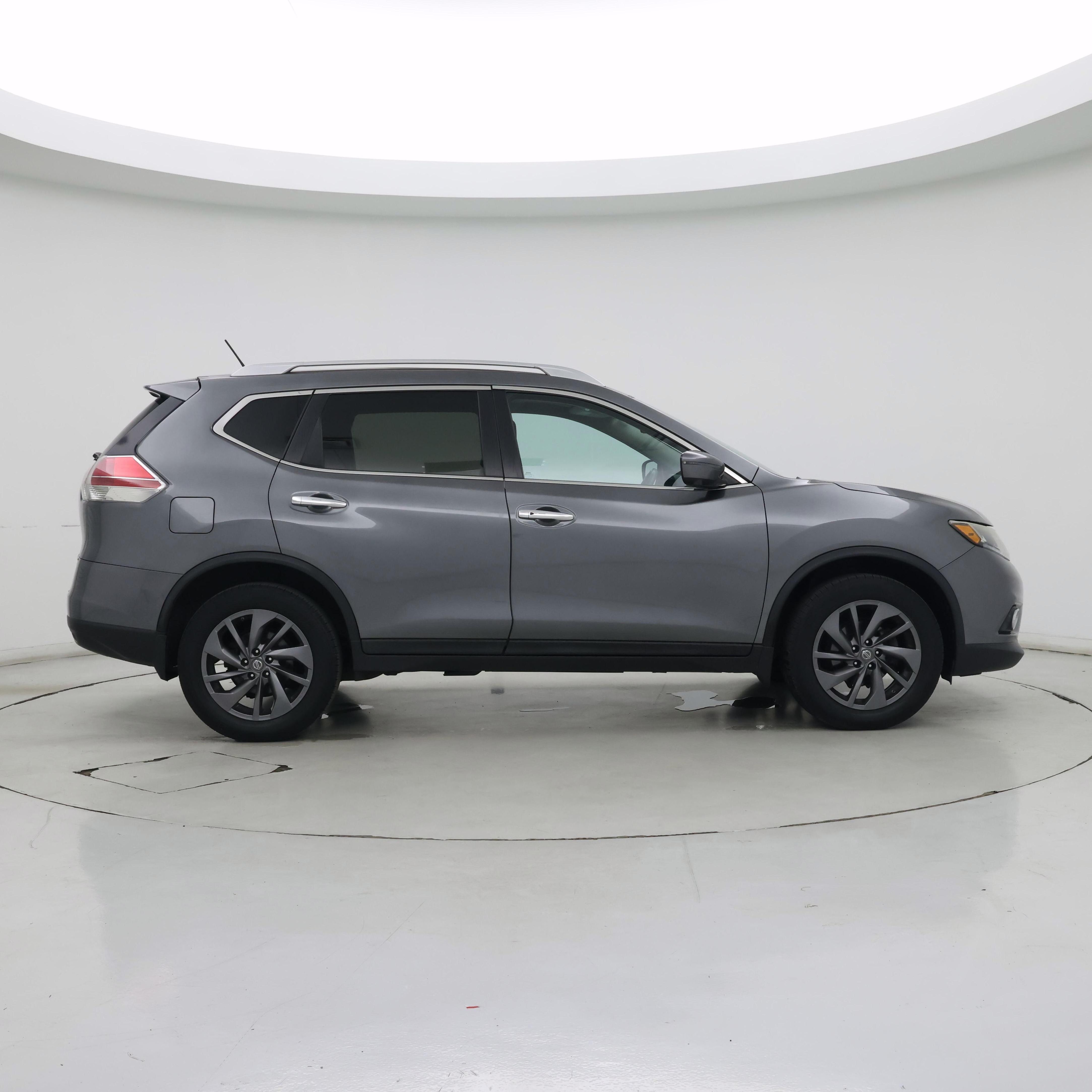 Thumbnail: 2016 Nissan Rogue - 7