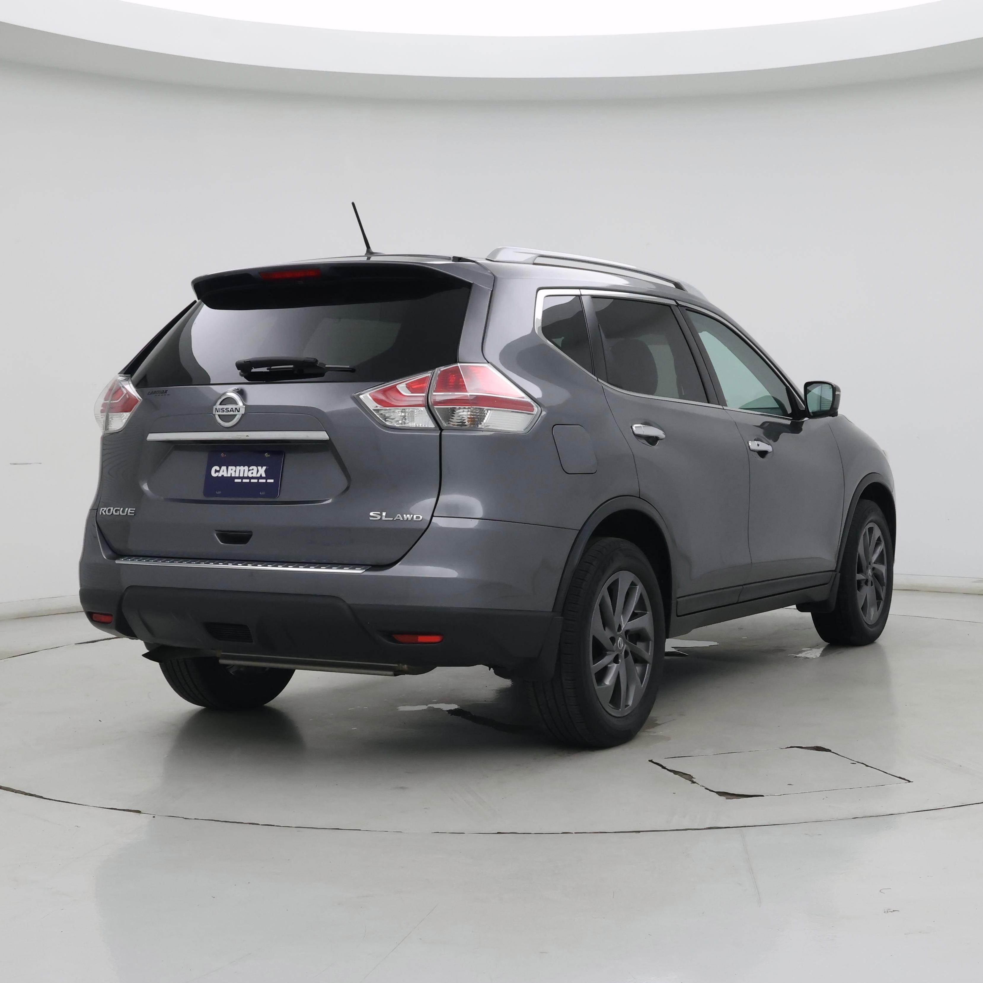 Thumbnail: 2016 Nissan Rogue - 8