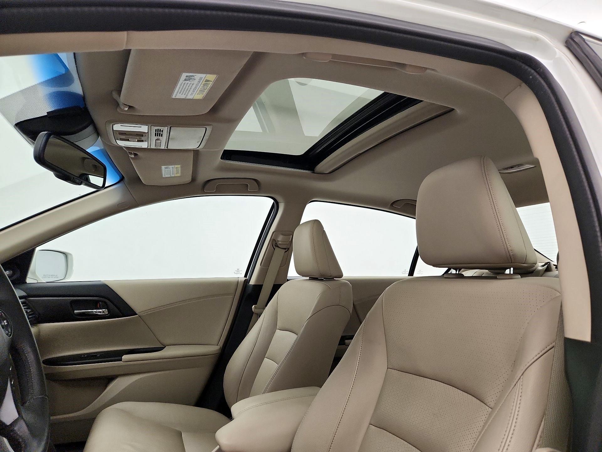 Thumbnail: 2013 Honda Accord - 20