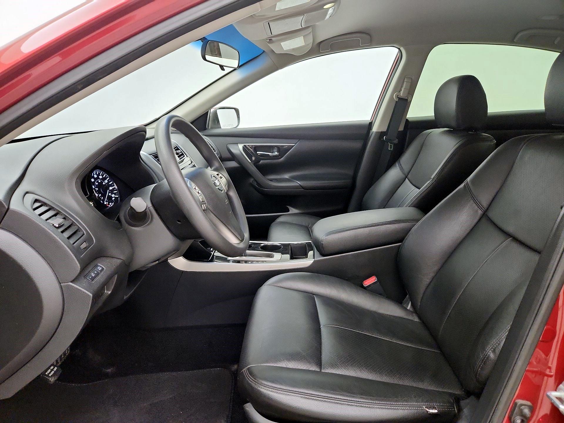 Thumbnail: 2014 Nissan Altima - 11