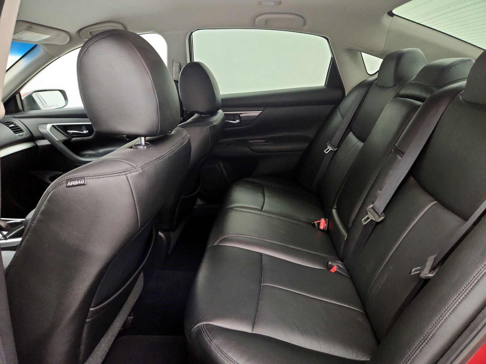 Thumbnail: 2014 Nissan Altima - 19