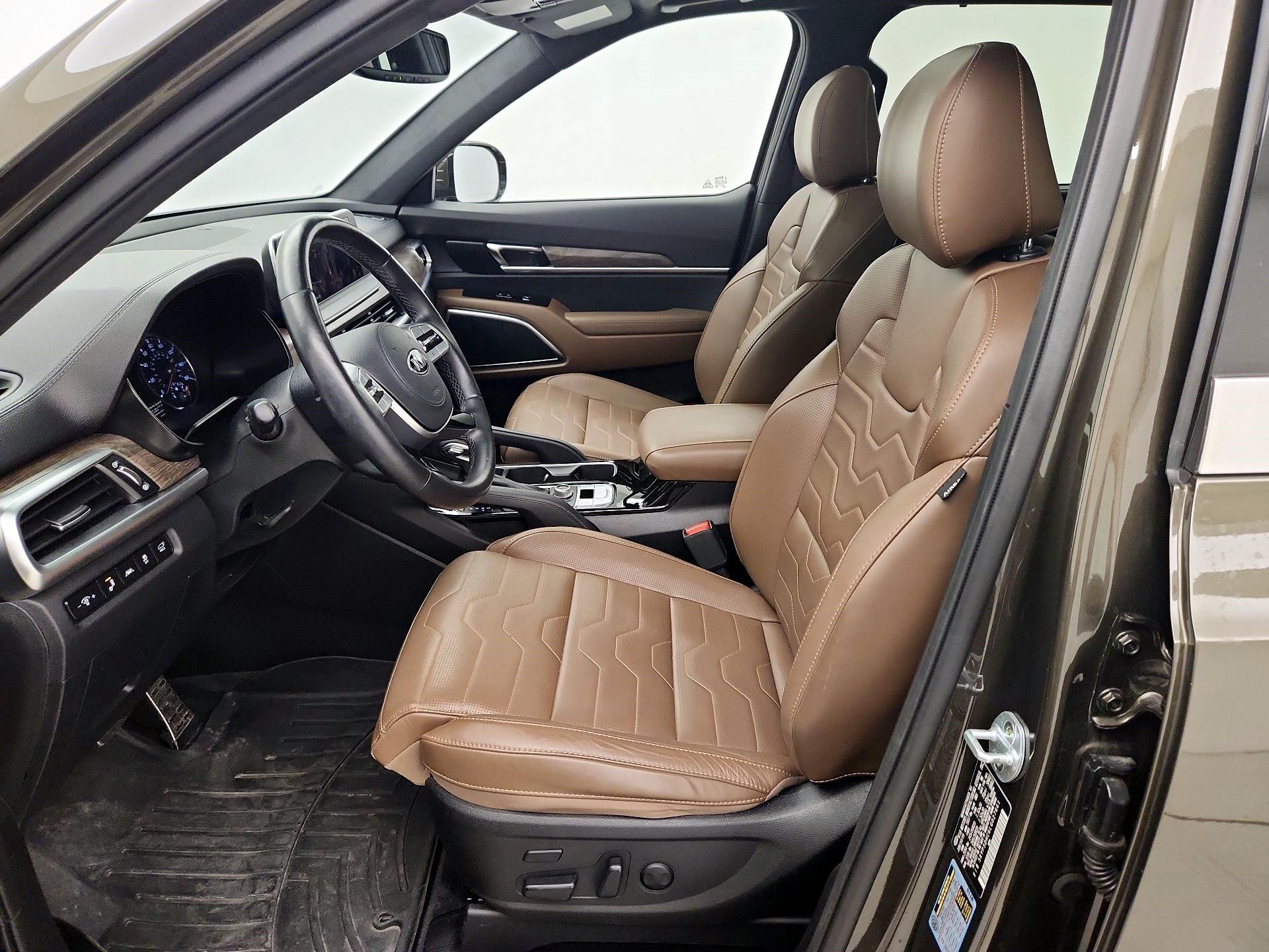 Thumbnail: 2020 Kia Telluride - 11