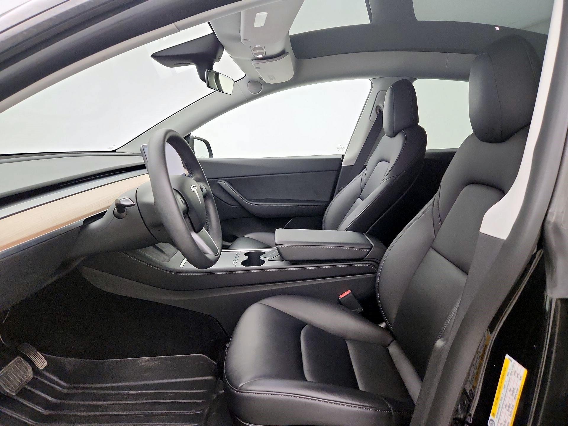 Thumbnail: 2022 Tesla Model Y - 11