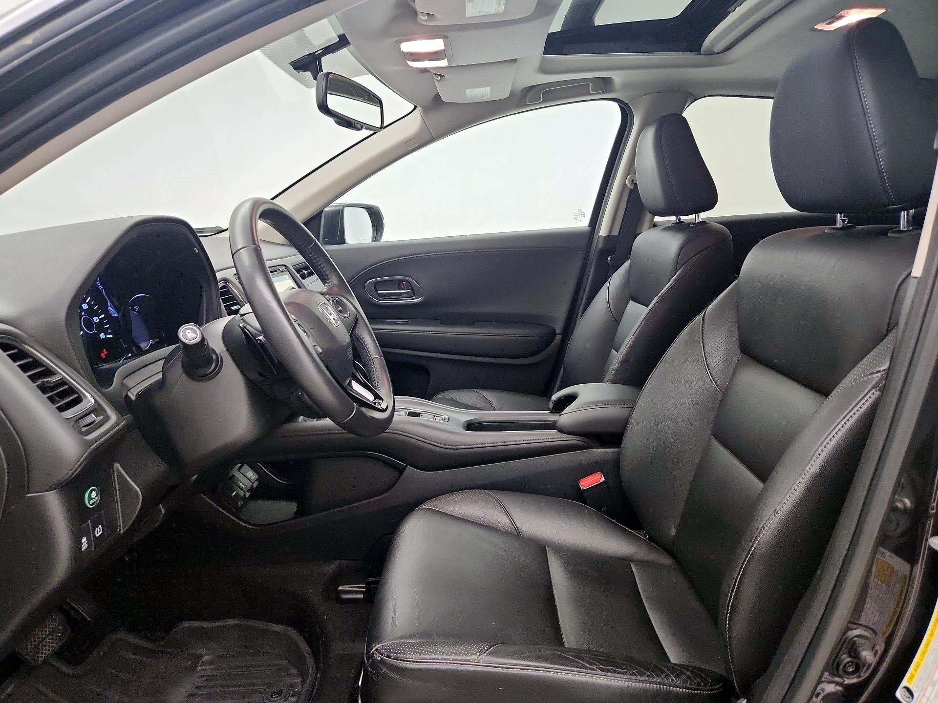 Thumbnail: 2018 Honda HR-V - 11